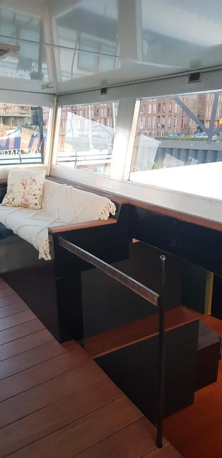 Wheelhouse Euphrate Houseboat Diemen
