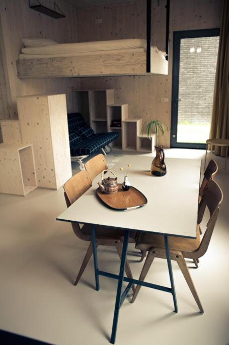 Private Eco Wooden Studio With Bath And Bikes And Garden Gasthuis