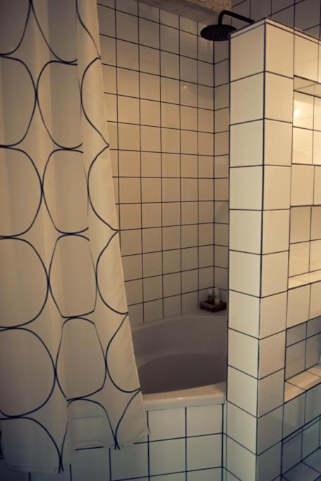 Private Eco Wooden Studio With Bath And Bikes And Garden Gasthuis Amsterdam