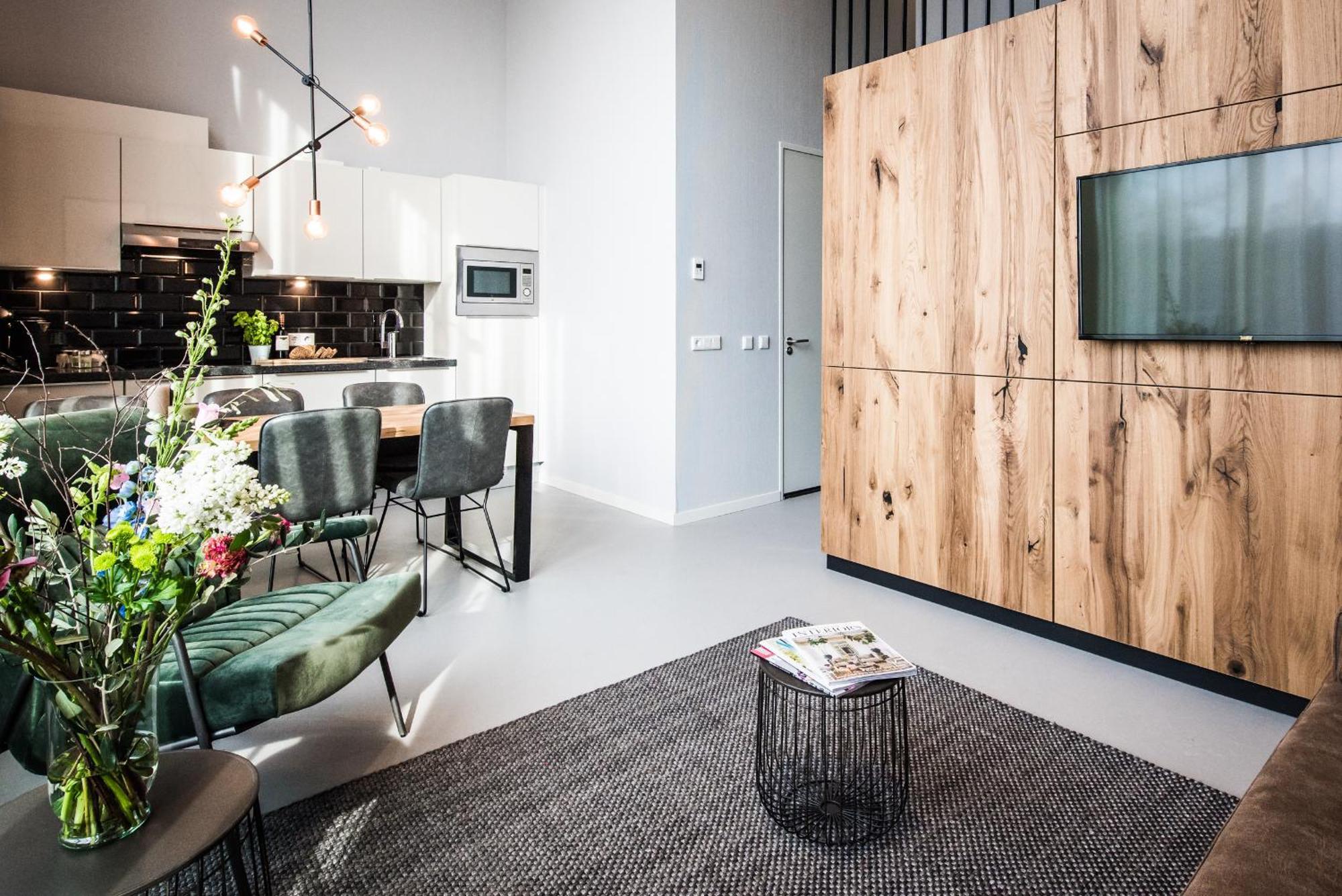 Short Group Eastern Docklands Aparthotel 4*