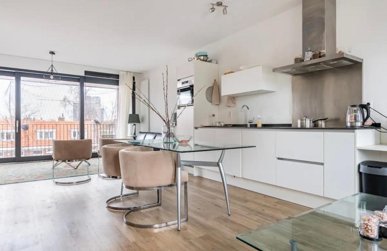 Appartement 4-bedroom- Central Located- 120 Sqr Meter Amsterdam