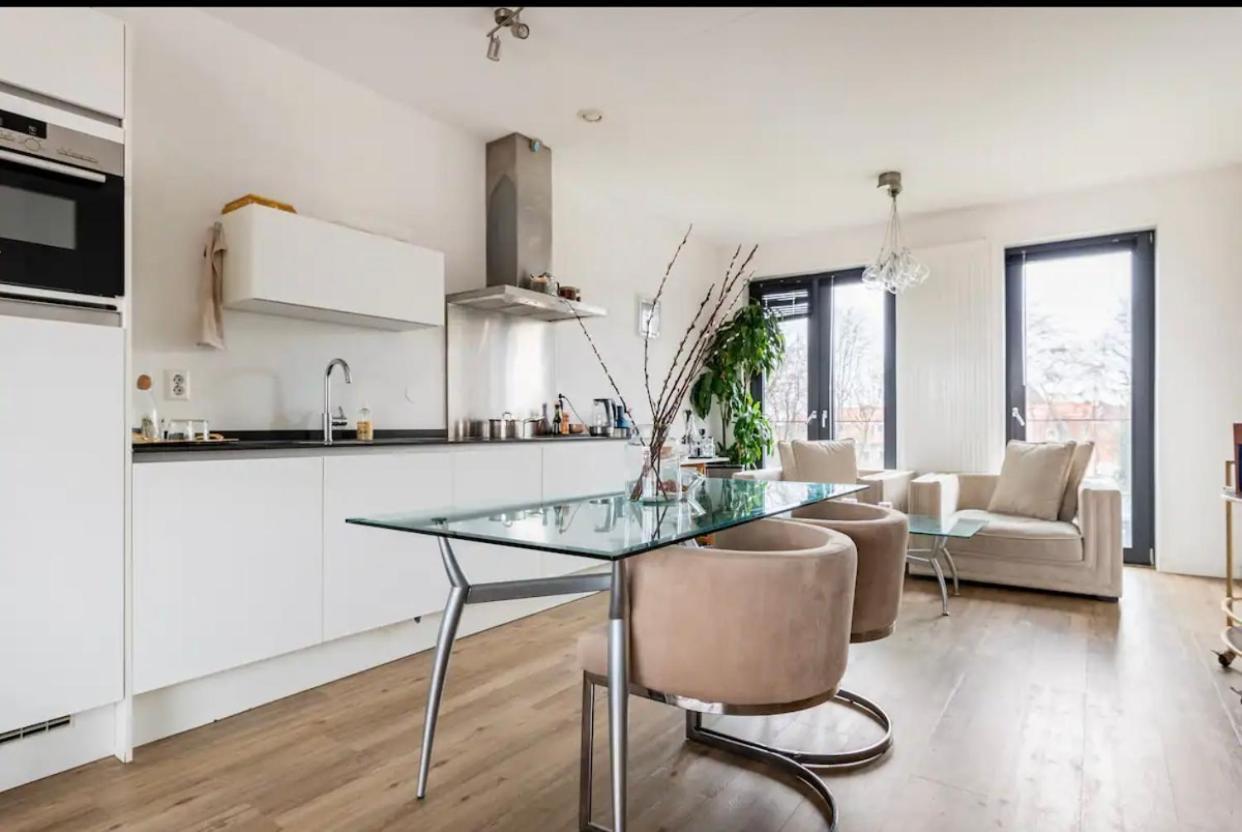 Appartement 4-bedroom- Central Located- 120 Sqr Meter Amsterdam