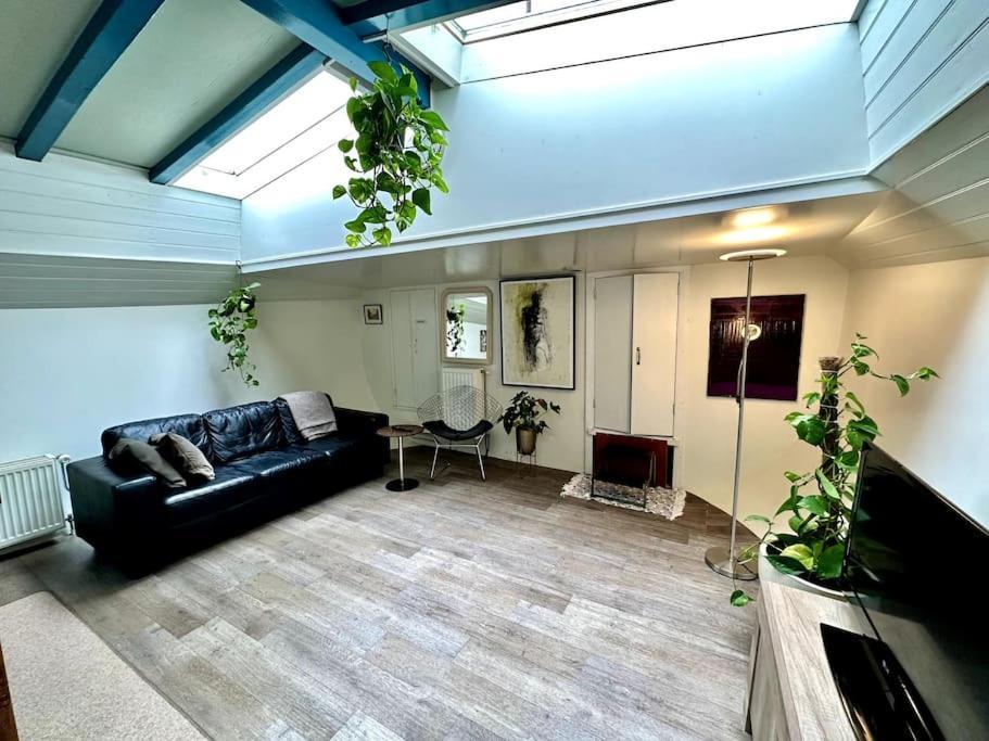 Séjour chez l'habitant Houseboat In Amsterdam