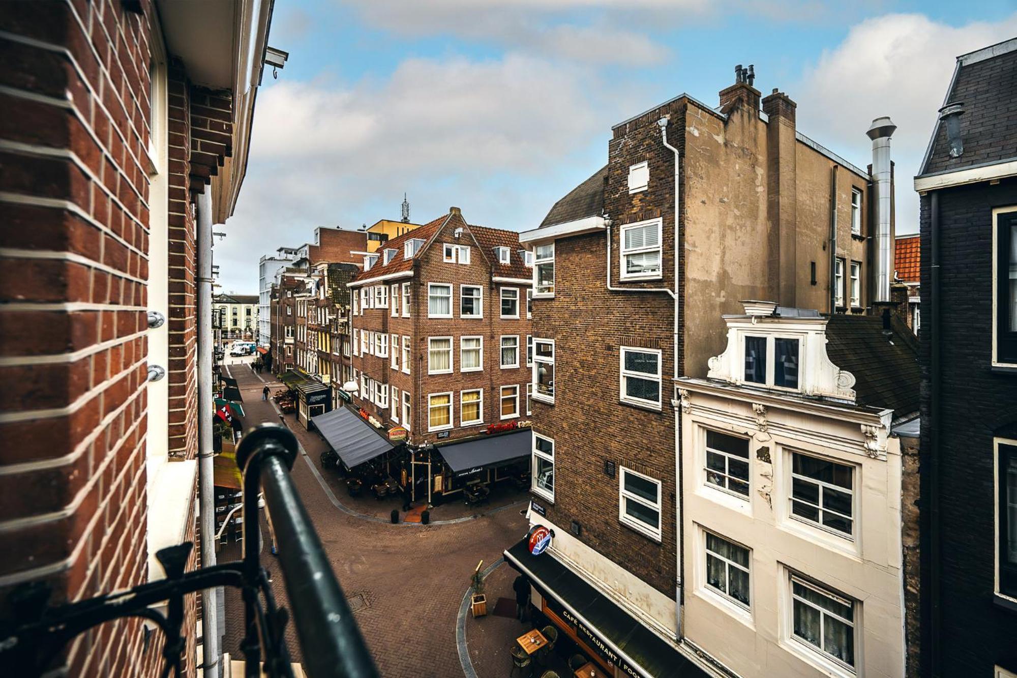 Limehome Leidsekruisstraat Hotel