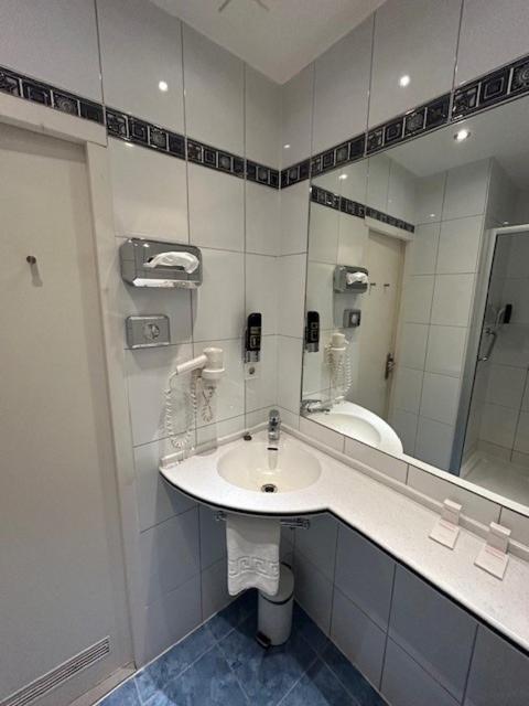 Hotel Multatuli 3*