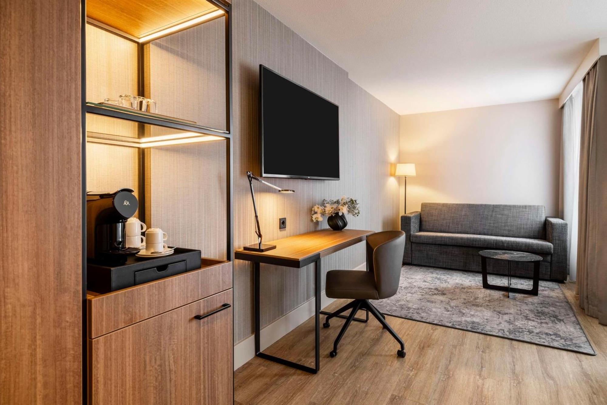 Hotel Nh Centre 4*