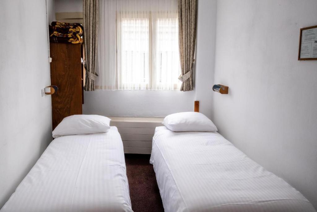 Budget Ben Hotel *