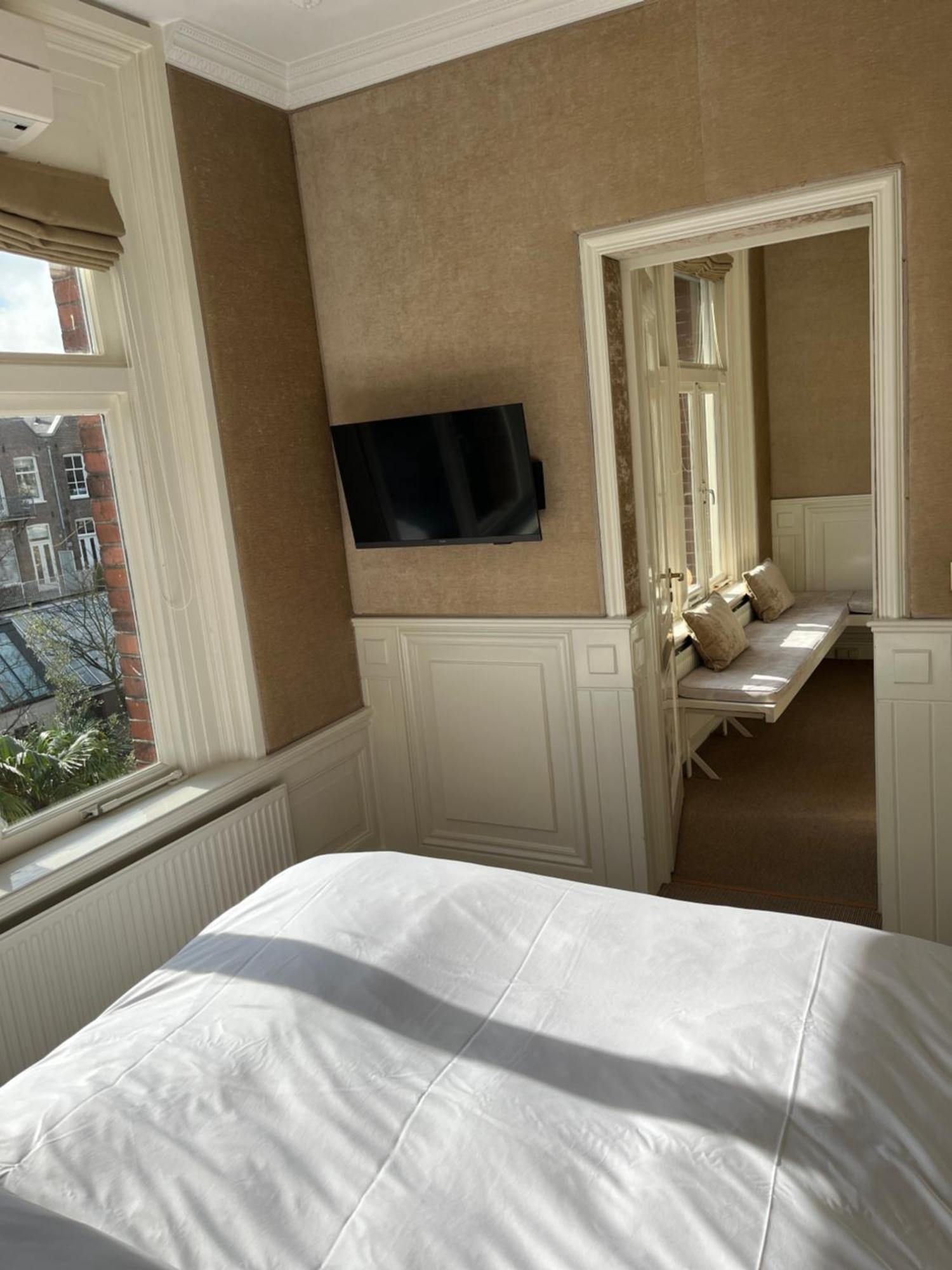 Park Mansion 3*