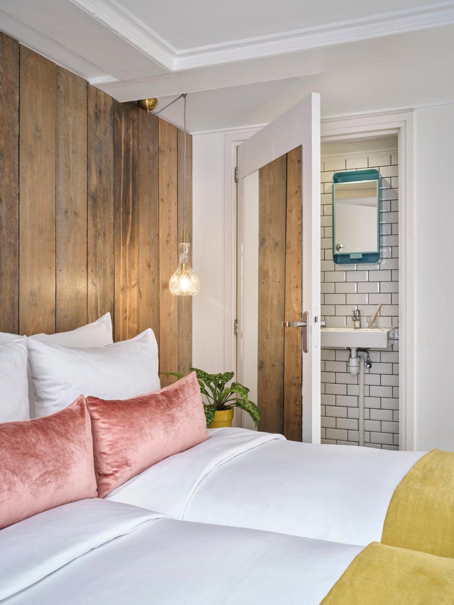 Hotel Max Brown Canal District, Part Of Sircle Collection 3*