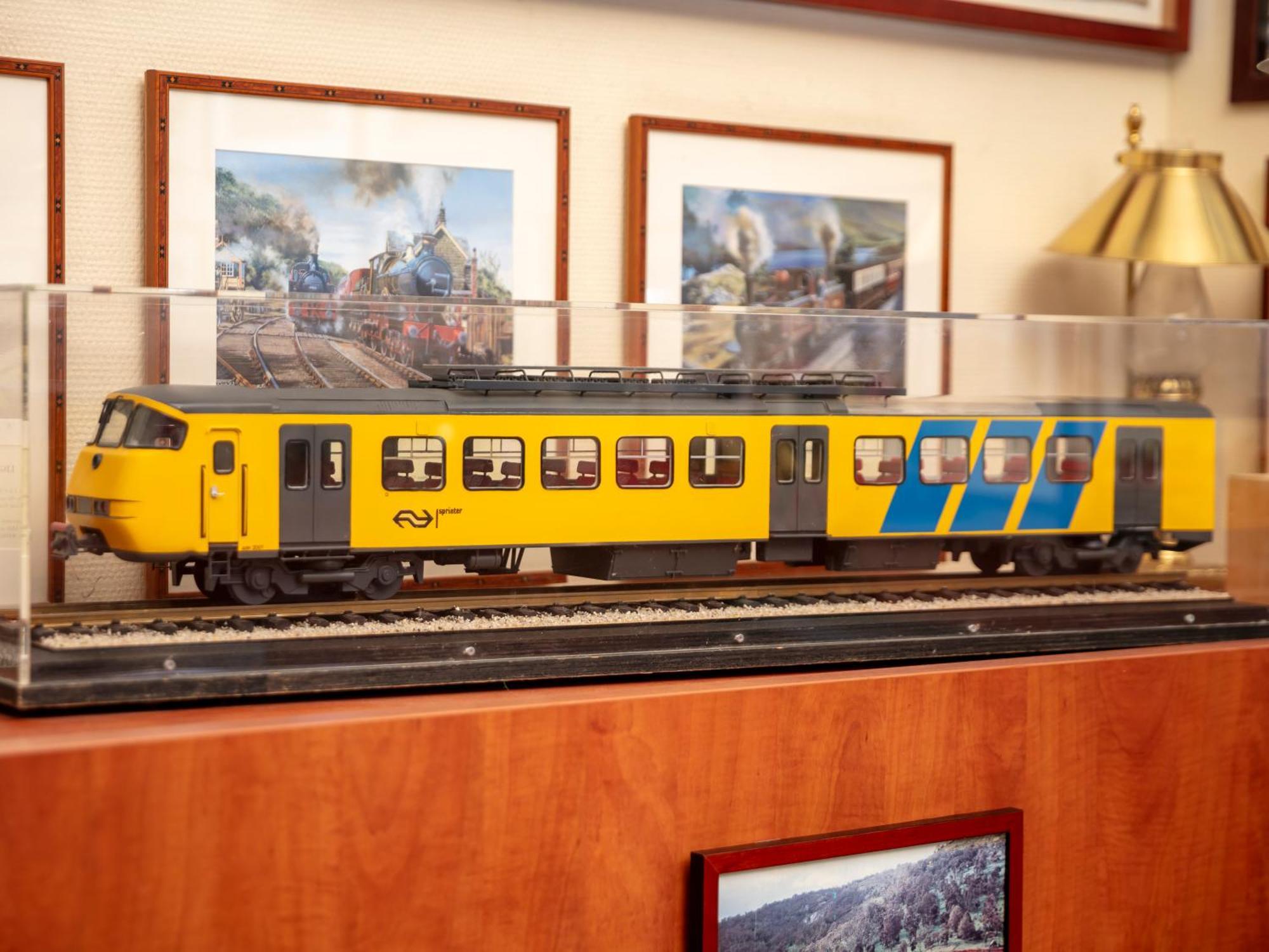Hotel A-train 3*