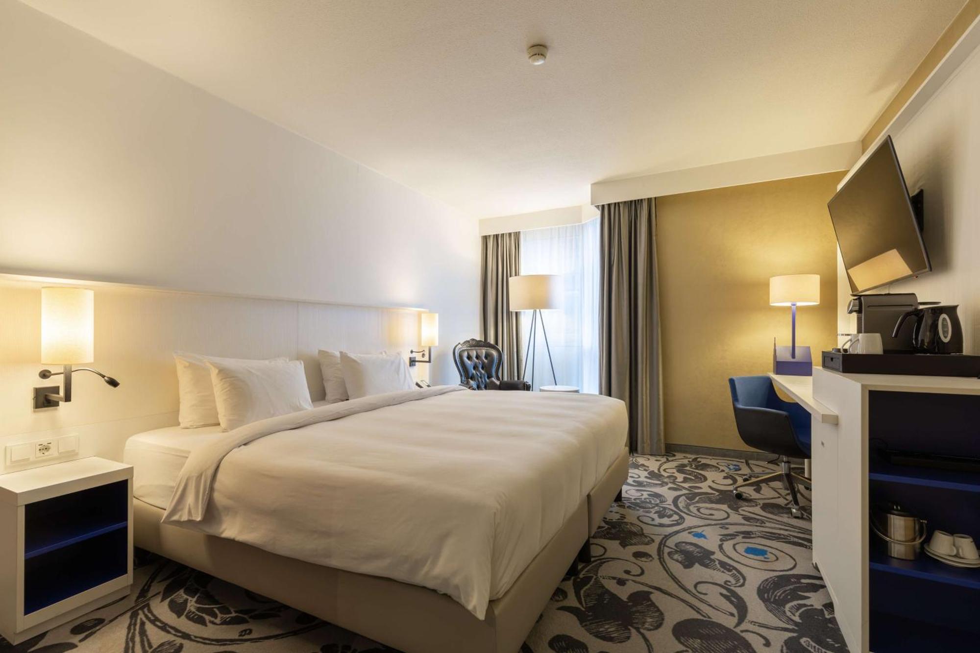 Radisson Blu Hotel, Center 4* Ámsterdam