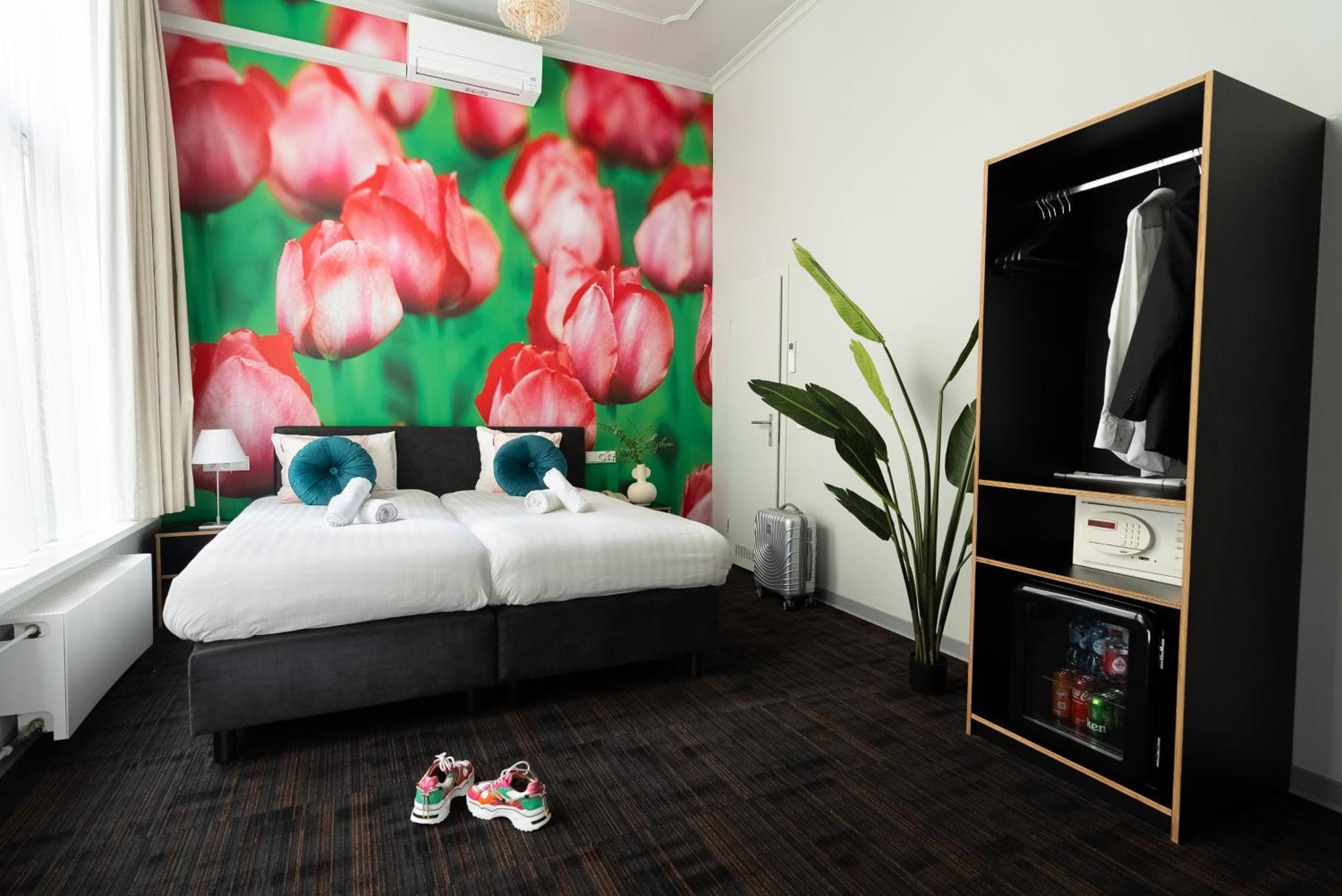 Hotel Multatuli 3*