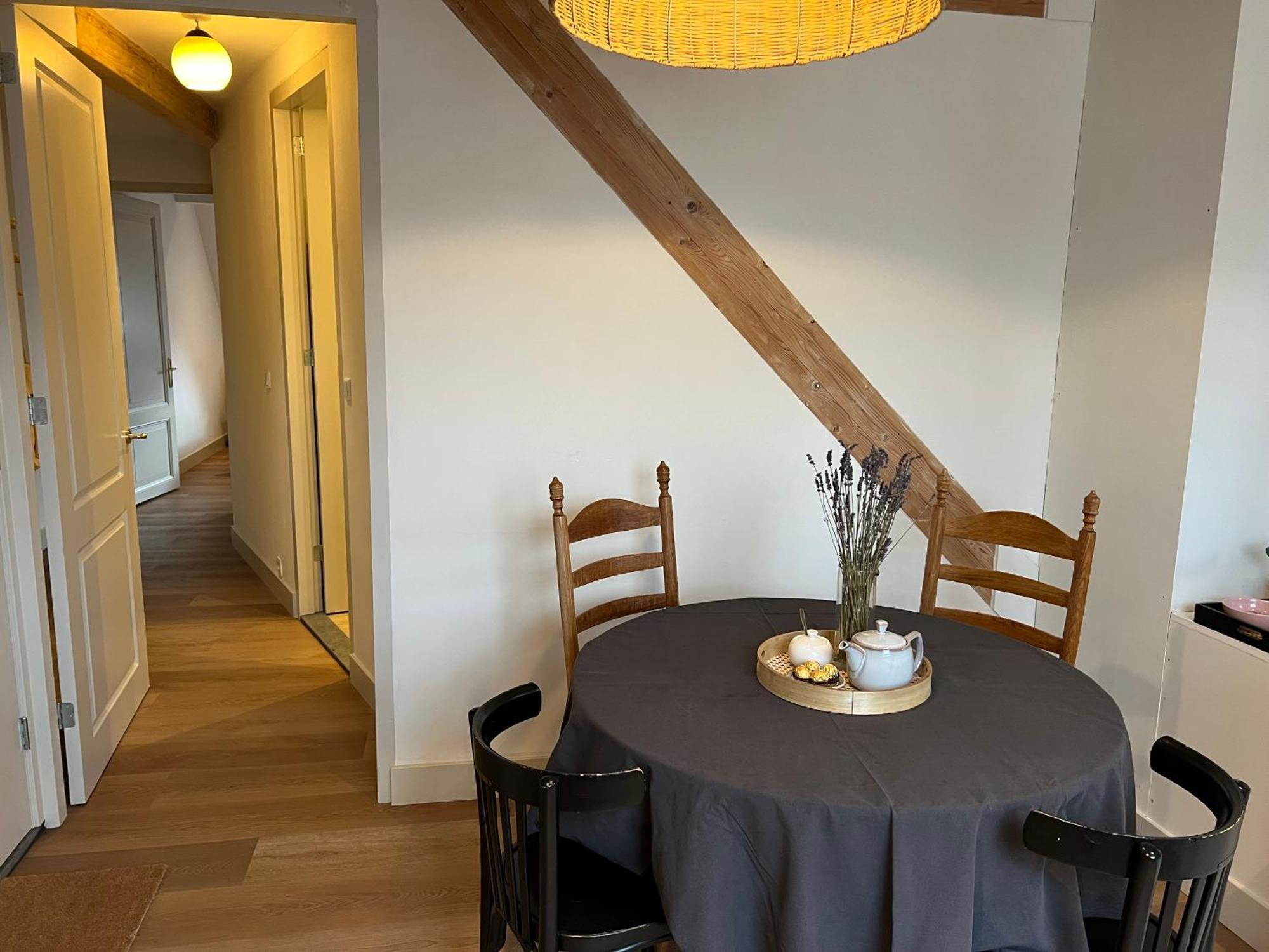 Het Nest * Ámsterdam