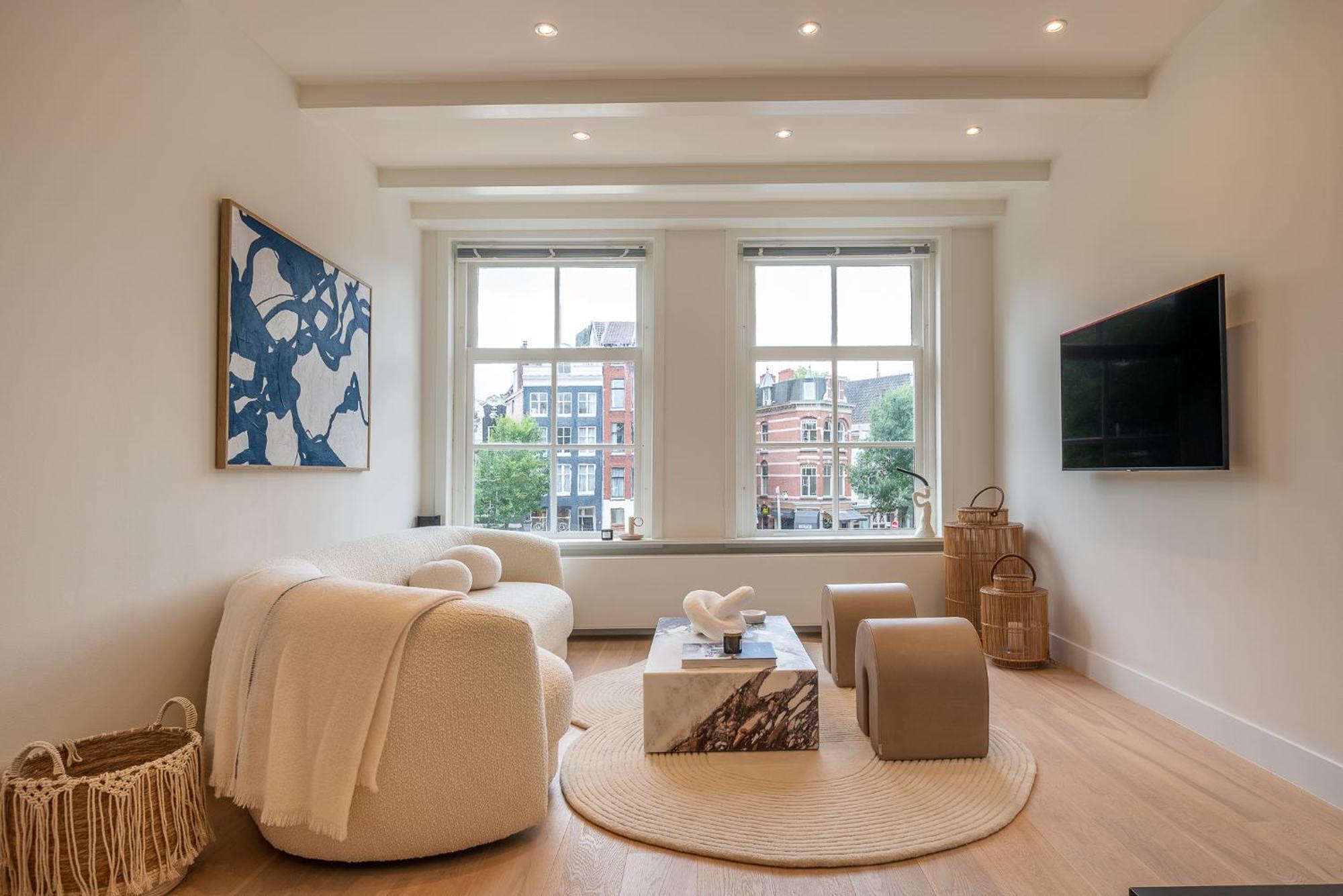 Elegant & Unique Canal House In Famous Canal Area Villa *