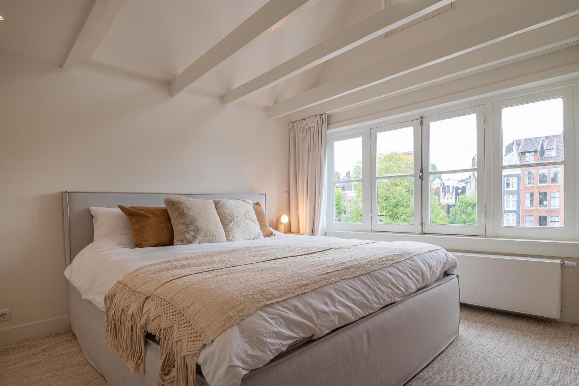 Elegant & Unique Canal House In Famous Canal Area Villa Amsterdam