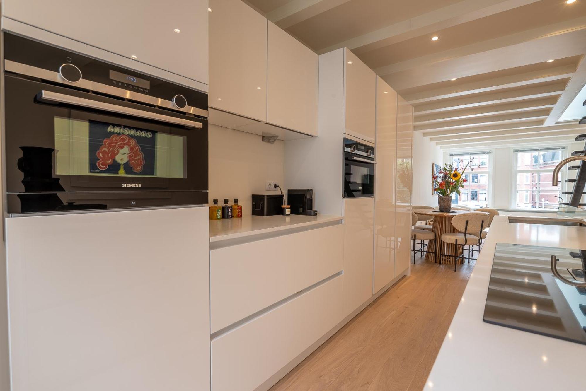 Elegant & Unique Canal House In Famous Canal Area * Amsterdam