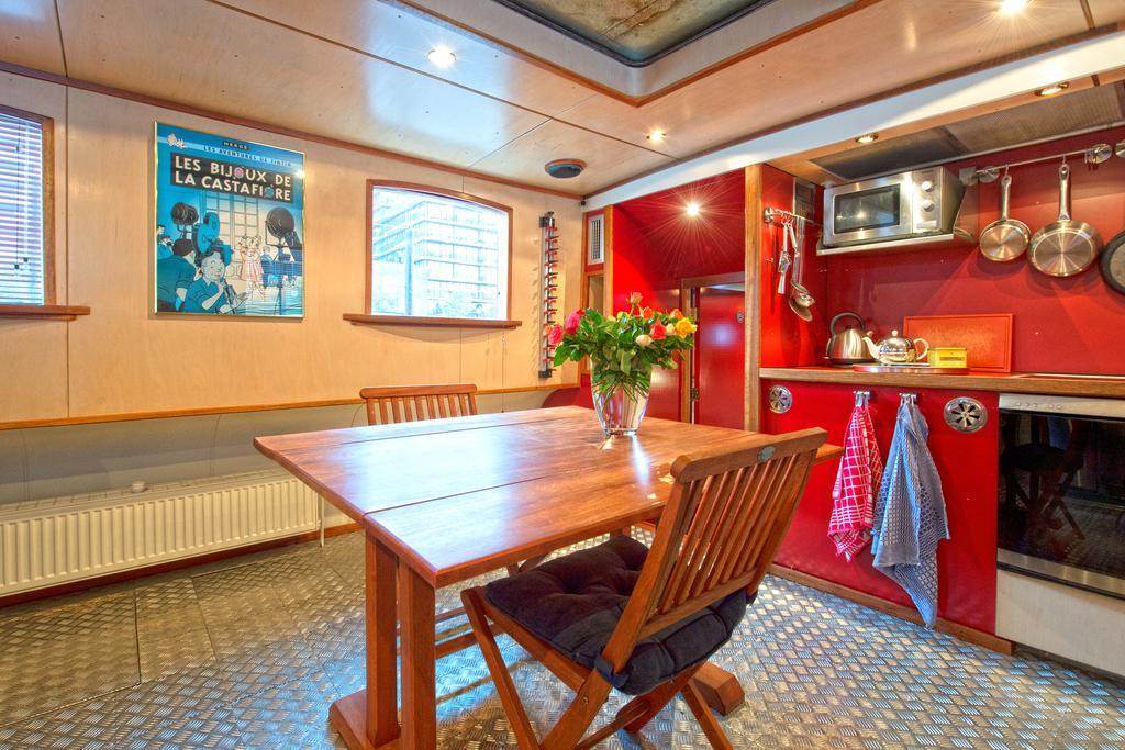 The Red House Bateau-hôtel Amsterdam