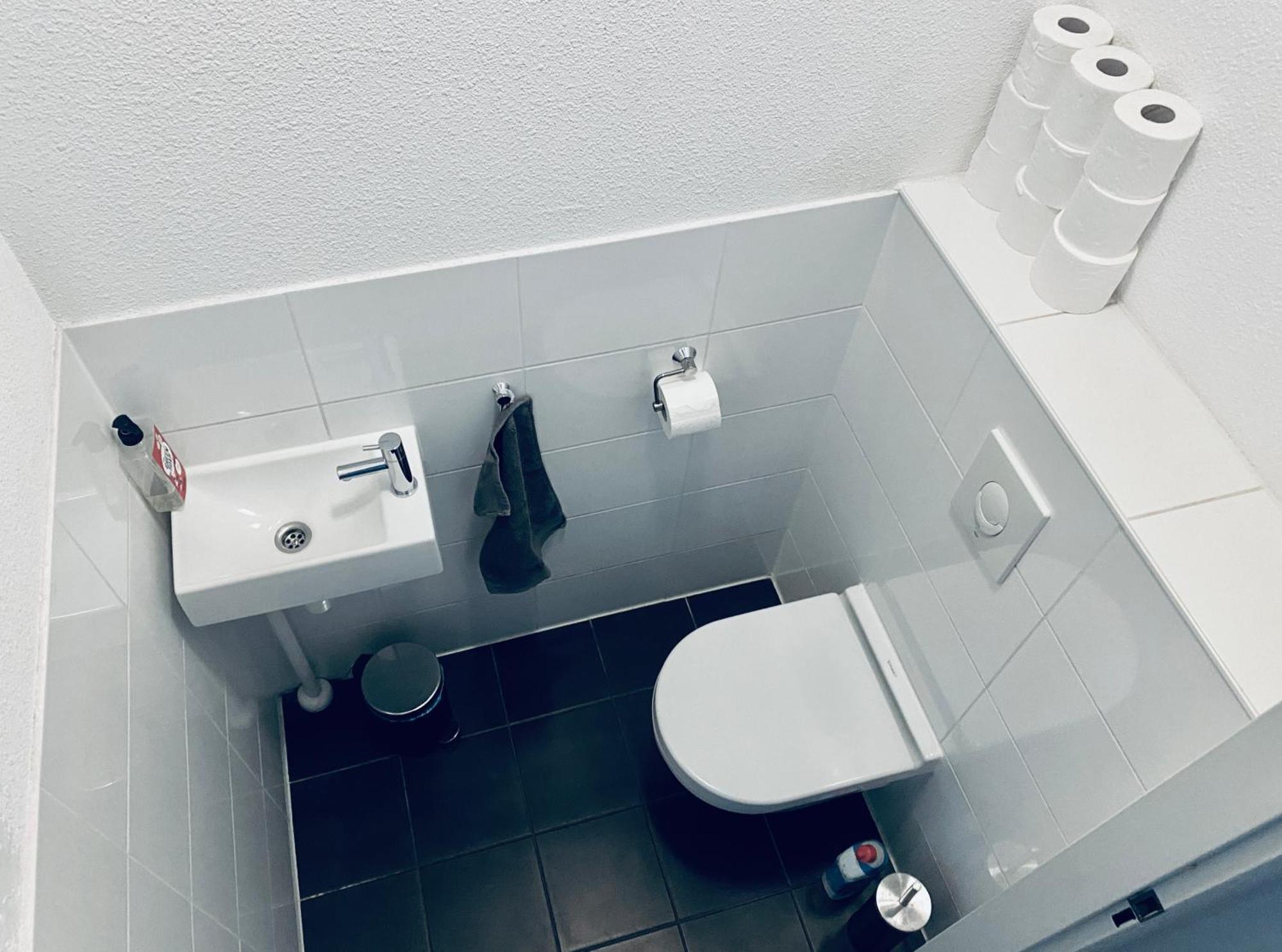 Private With Free Car Parking Couette-café 2*