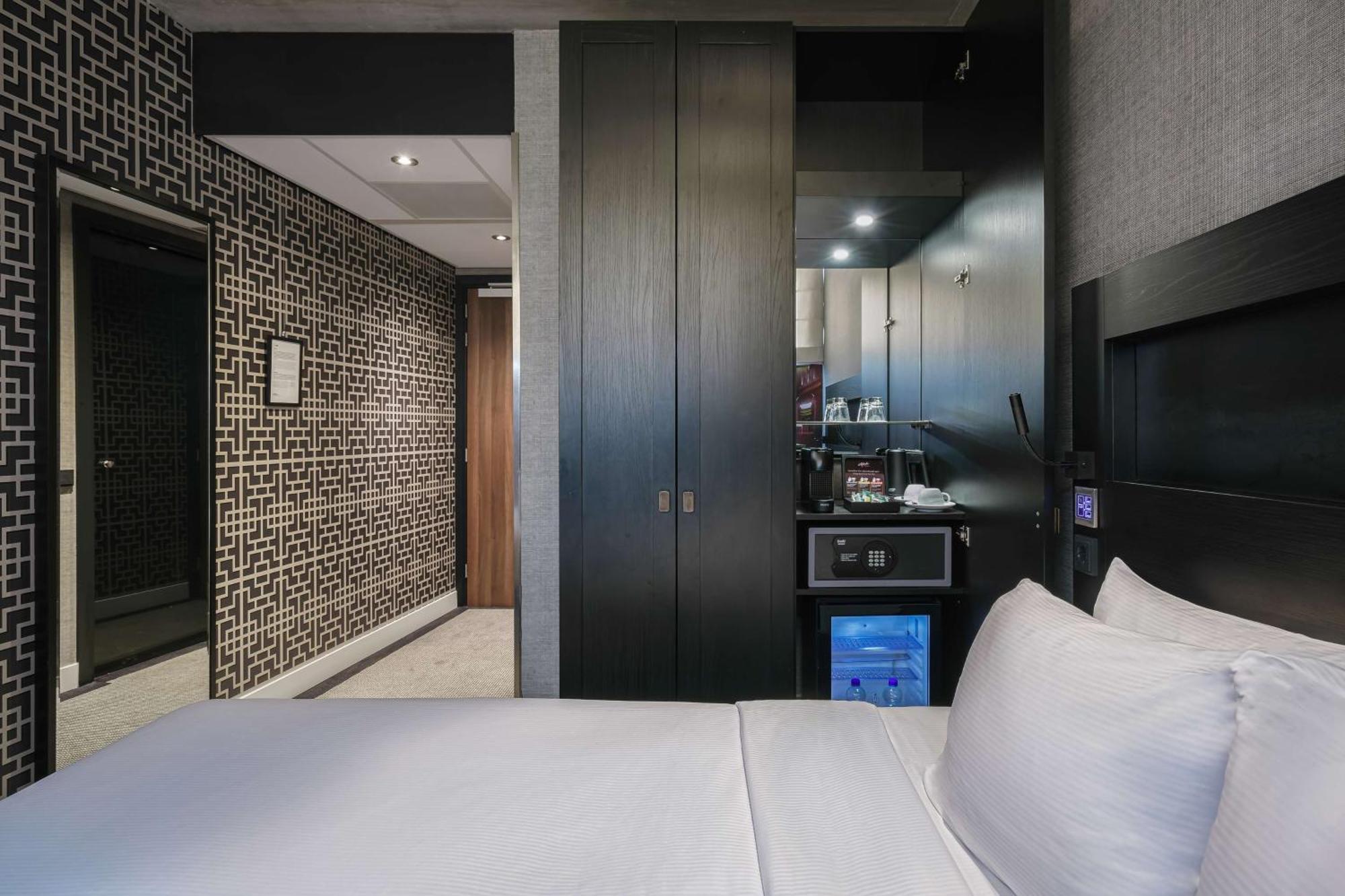 Doubletree By Hilton - Ndsm Wharf Hotel
