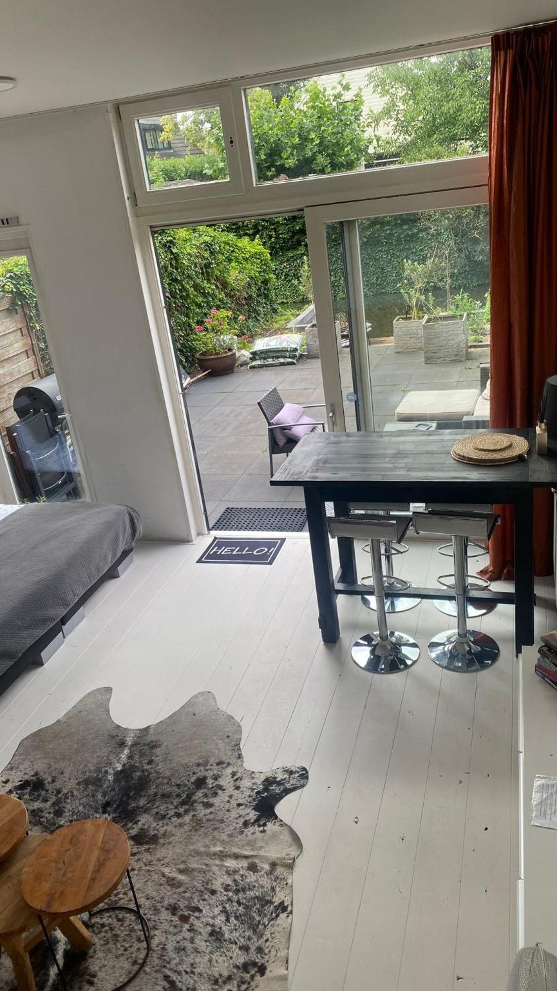 Apartment Canal Garden Staywell Amsterdam
