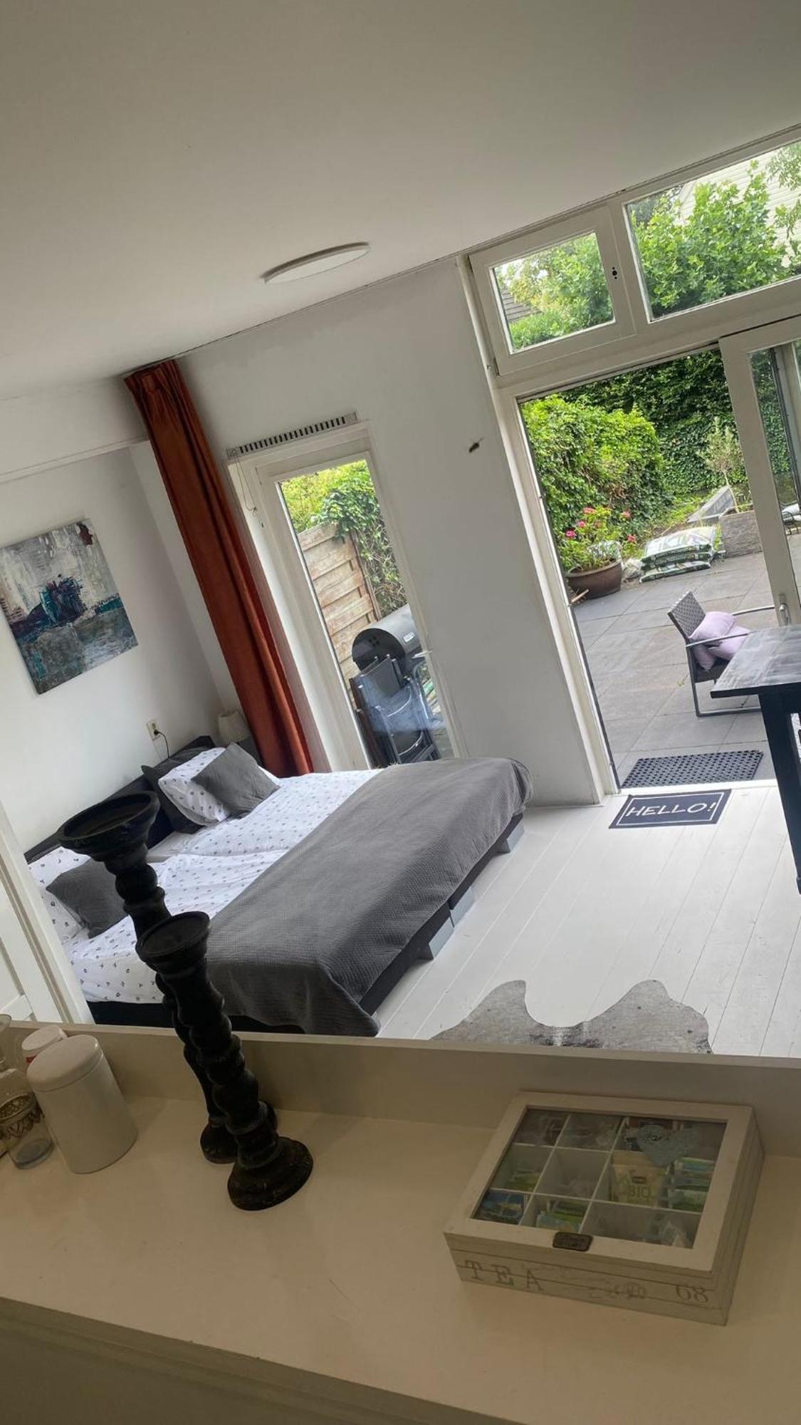 Canal Garden Staywell Apartment