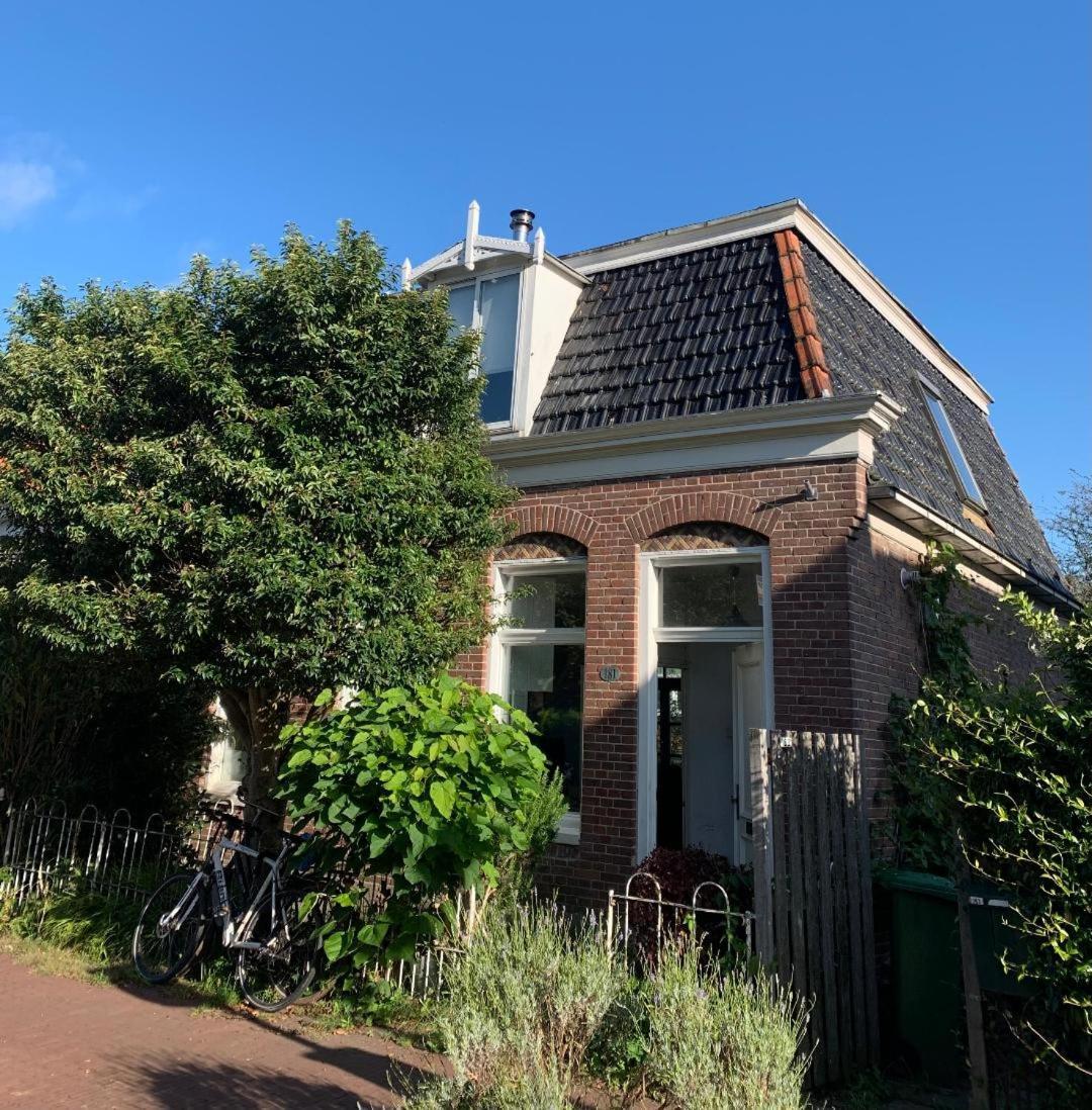 Your Own Floor In Authentic Picturesque Dikehouse Appartement *
