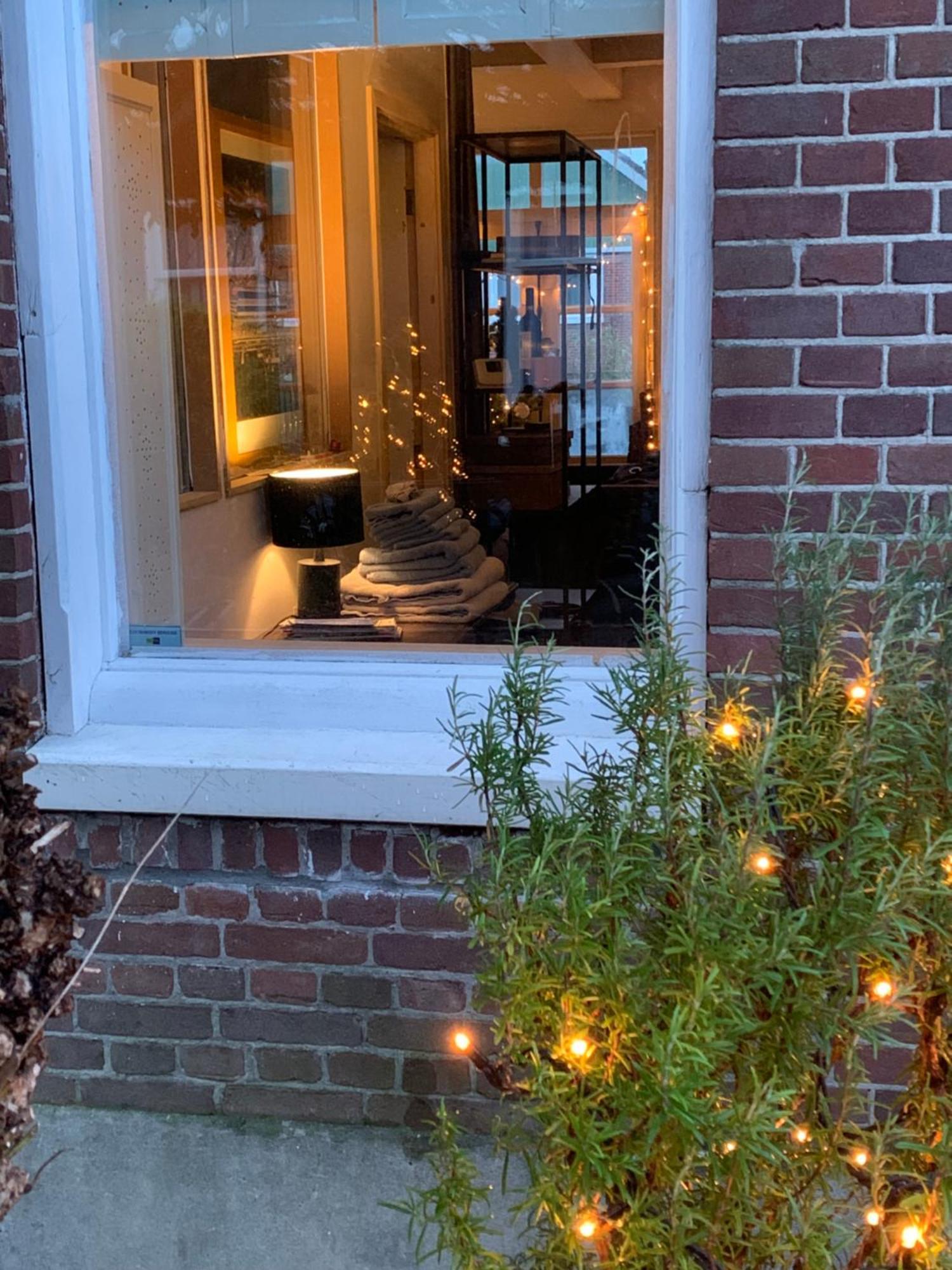 Your Own Floor In Authentic Picturesque Dikehouse Appartement *
