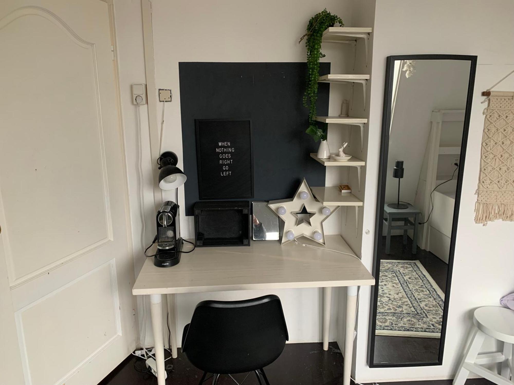 Appartement Your Own Floor In Authentic Picturesque Dikehouse Amsterdam