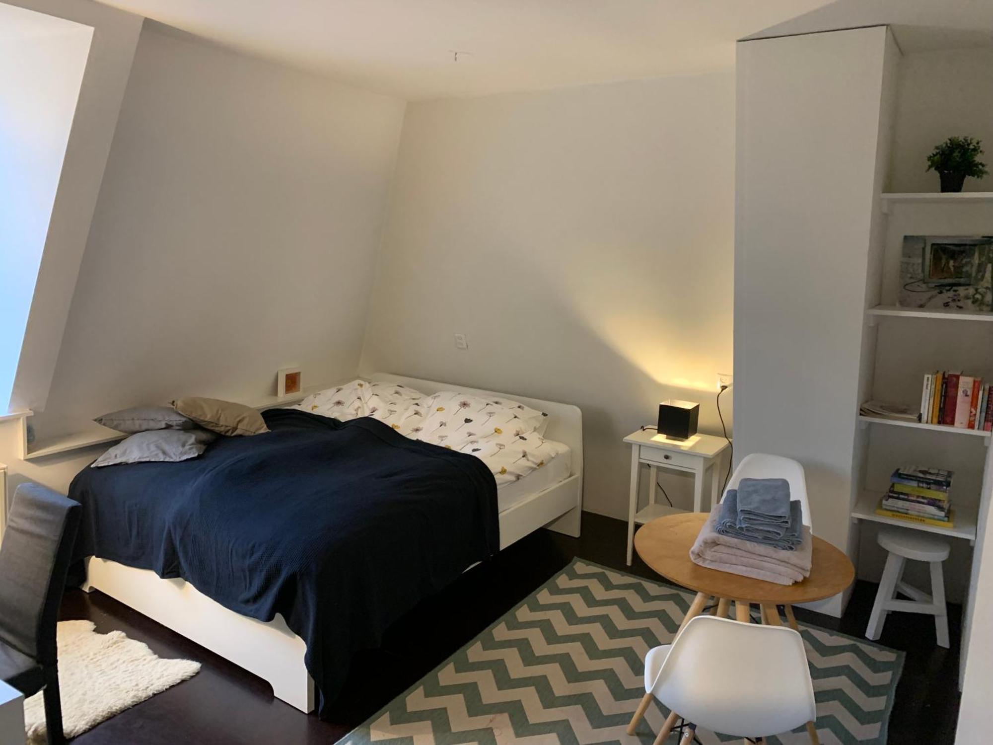Your Own Floor In Authentic Picturesque Dikehouse