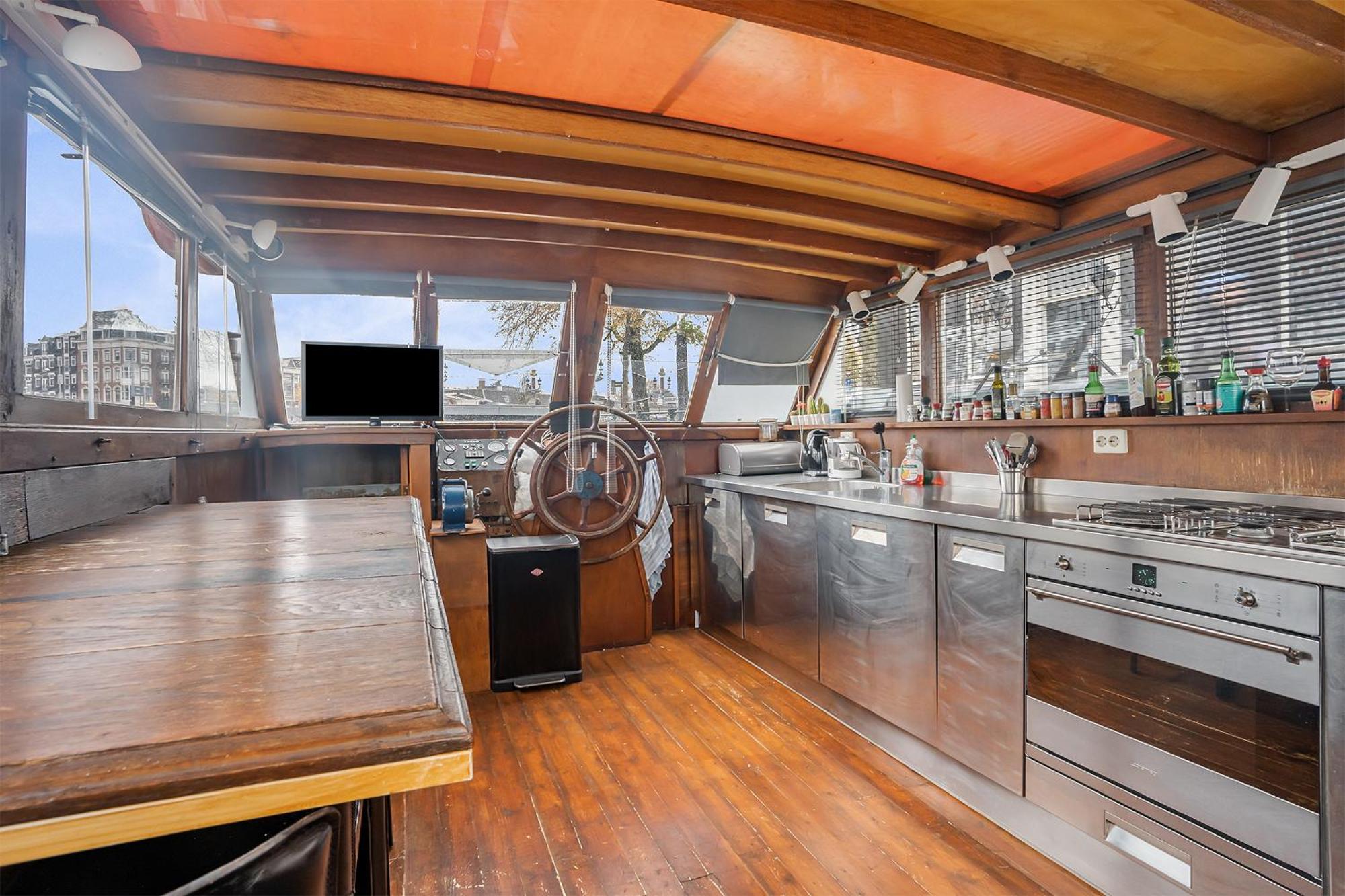 Amstel Houseboat Right Across The Opera Appartement