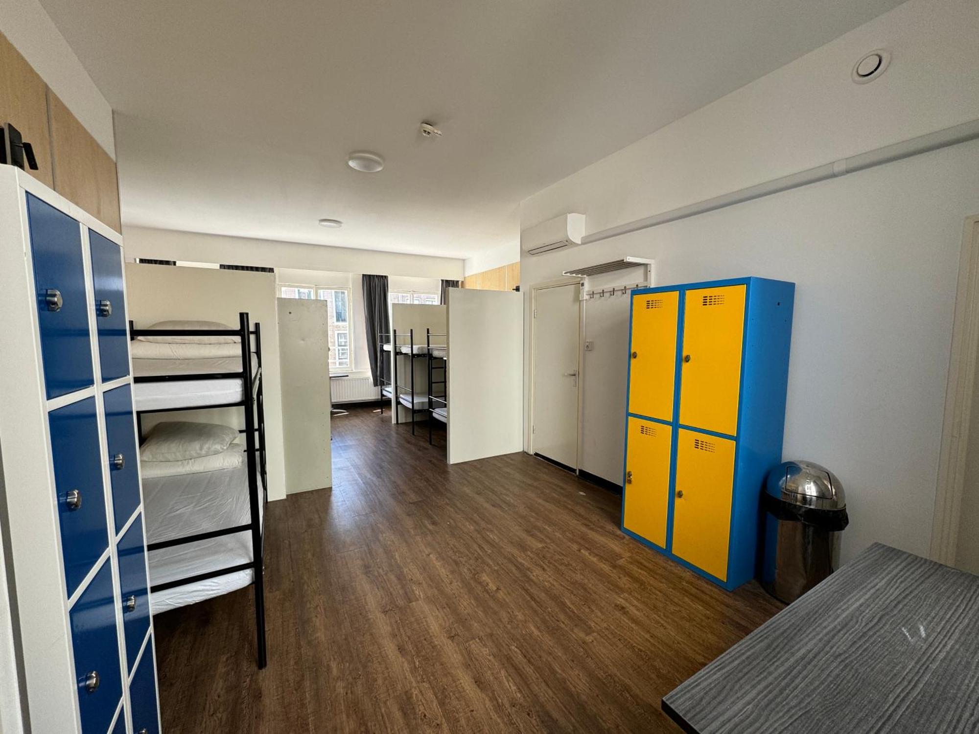 Xplore Hostel *