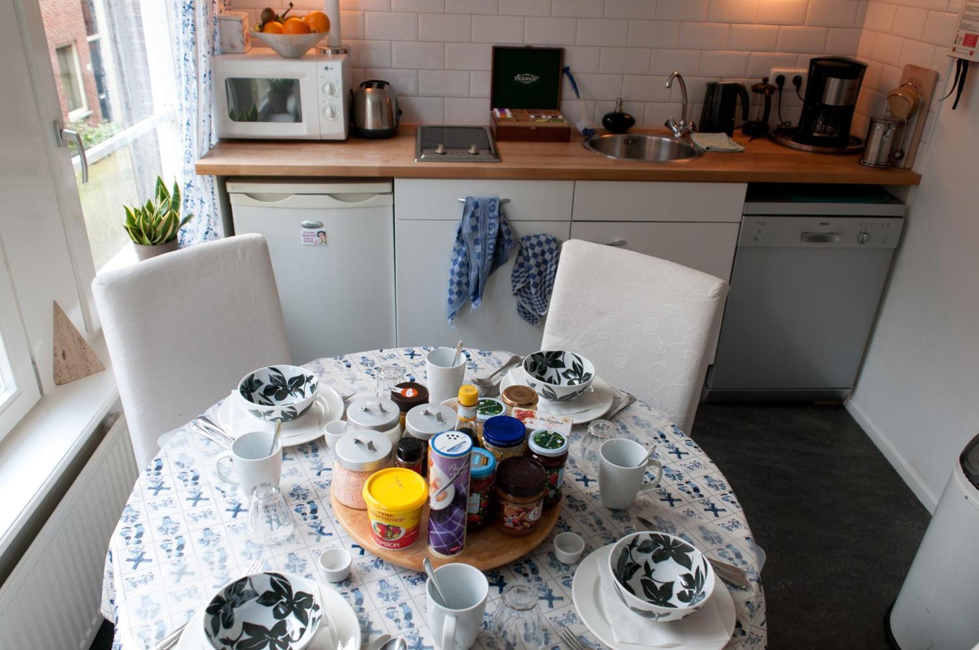 Bed and breakfast Westviolet 2*