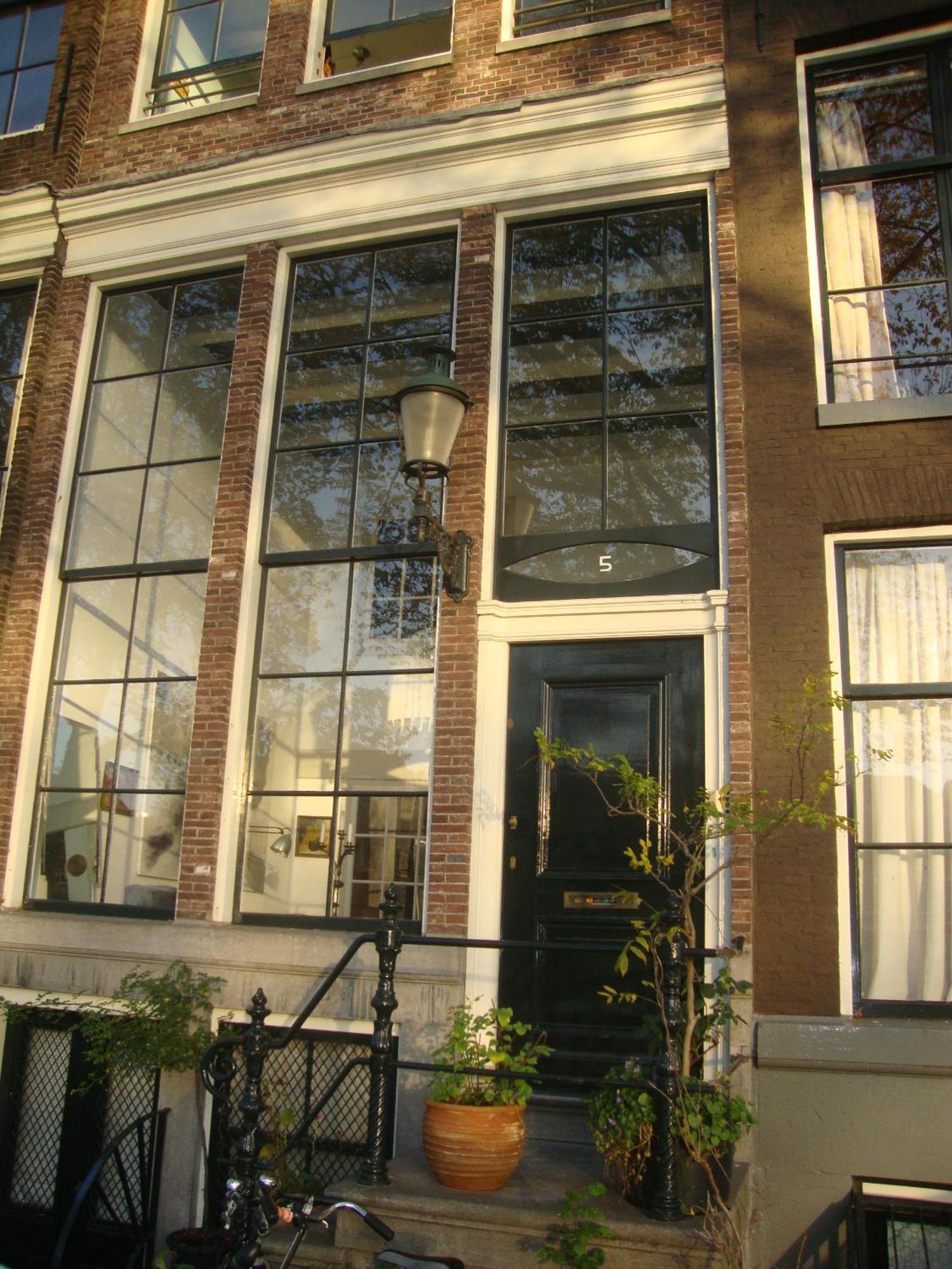 Appartement Kalkmarkt Amsterdam