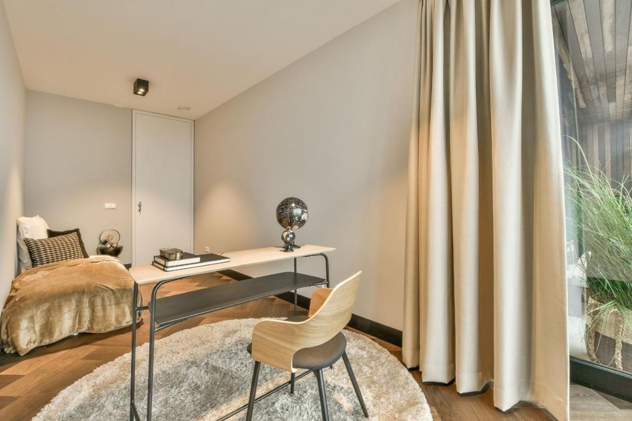 Urban Chic 4-bedroom In