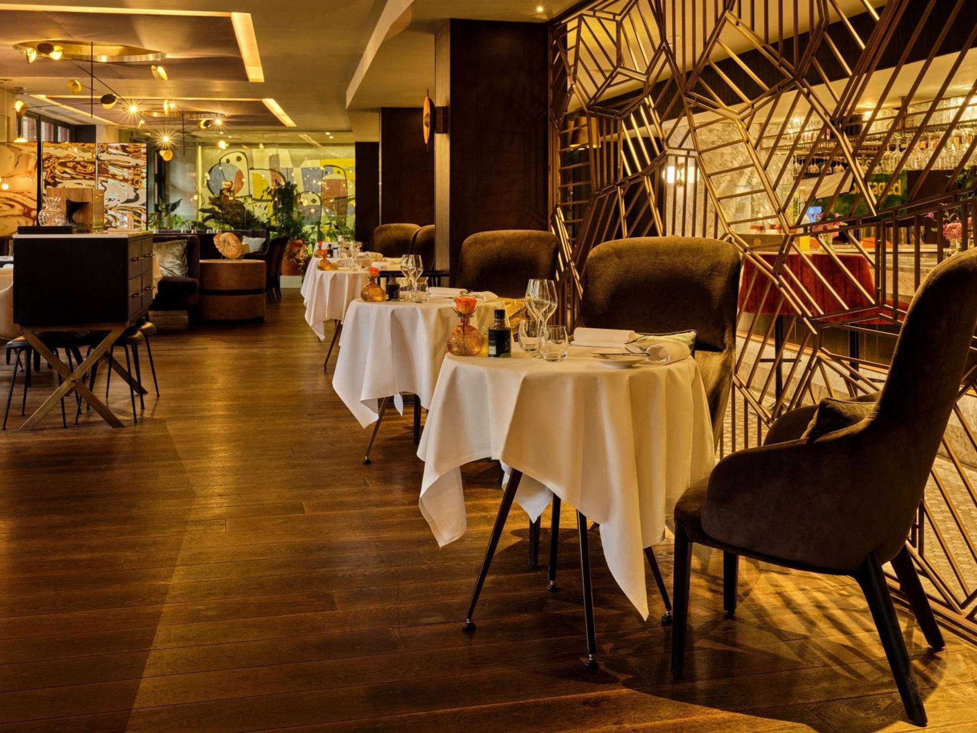 Hotel Sofitel Legend The Grand 5*