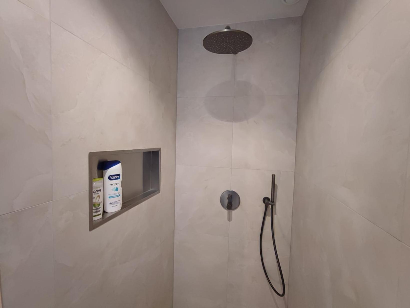 Luxury With Private Bathroom On Great Location. Homestay Amsterdam