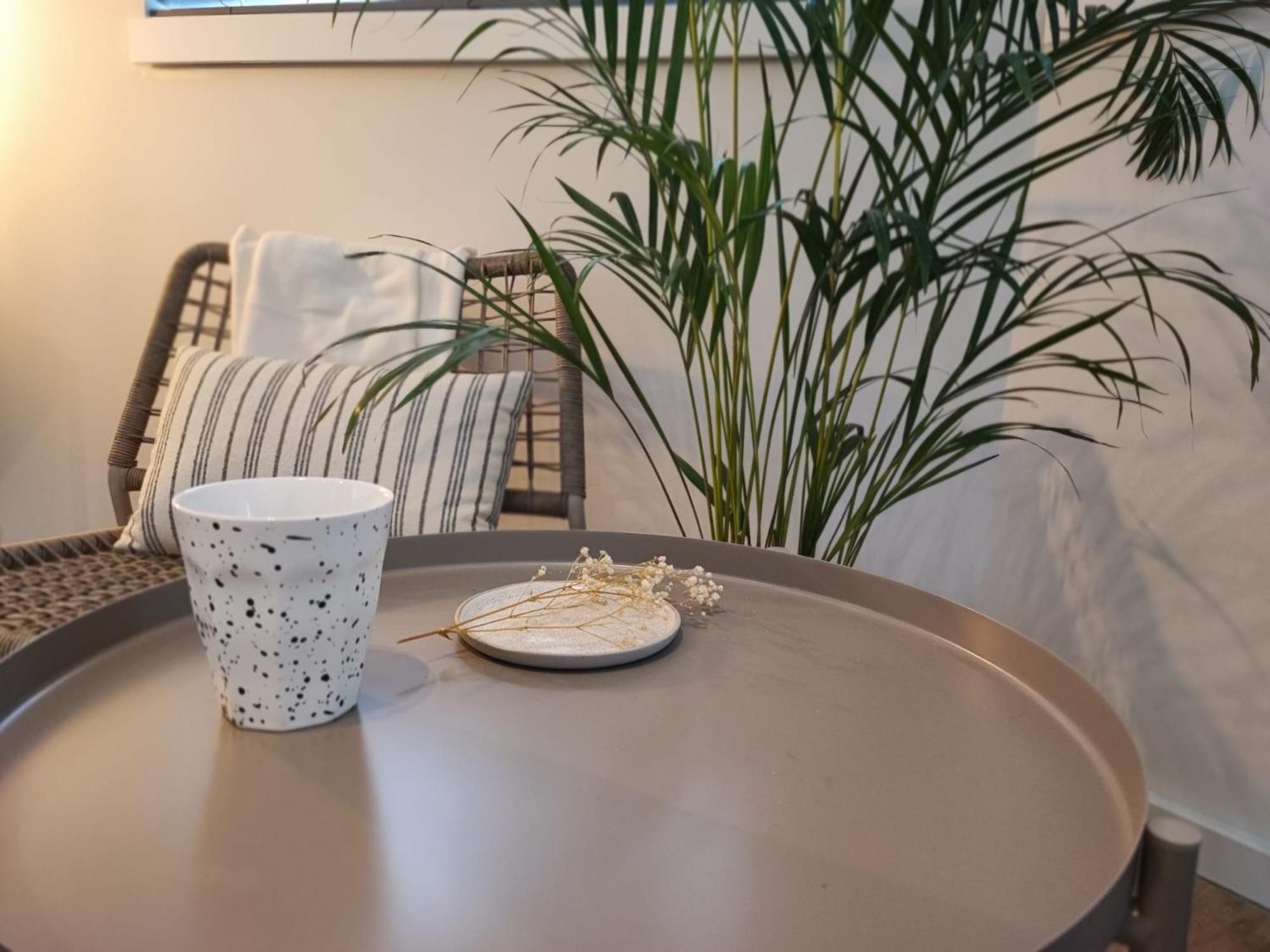 Luxury With Private Bathroom On Great Location. Habitación en casa particular *