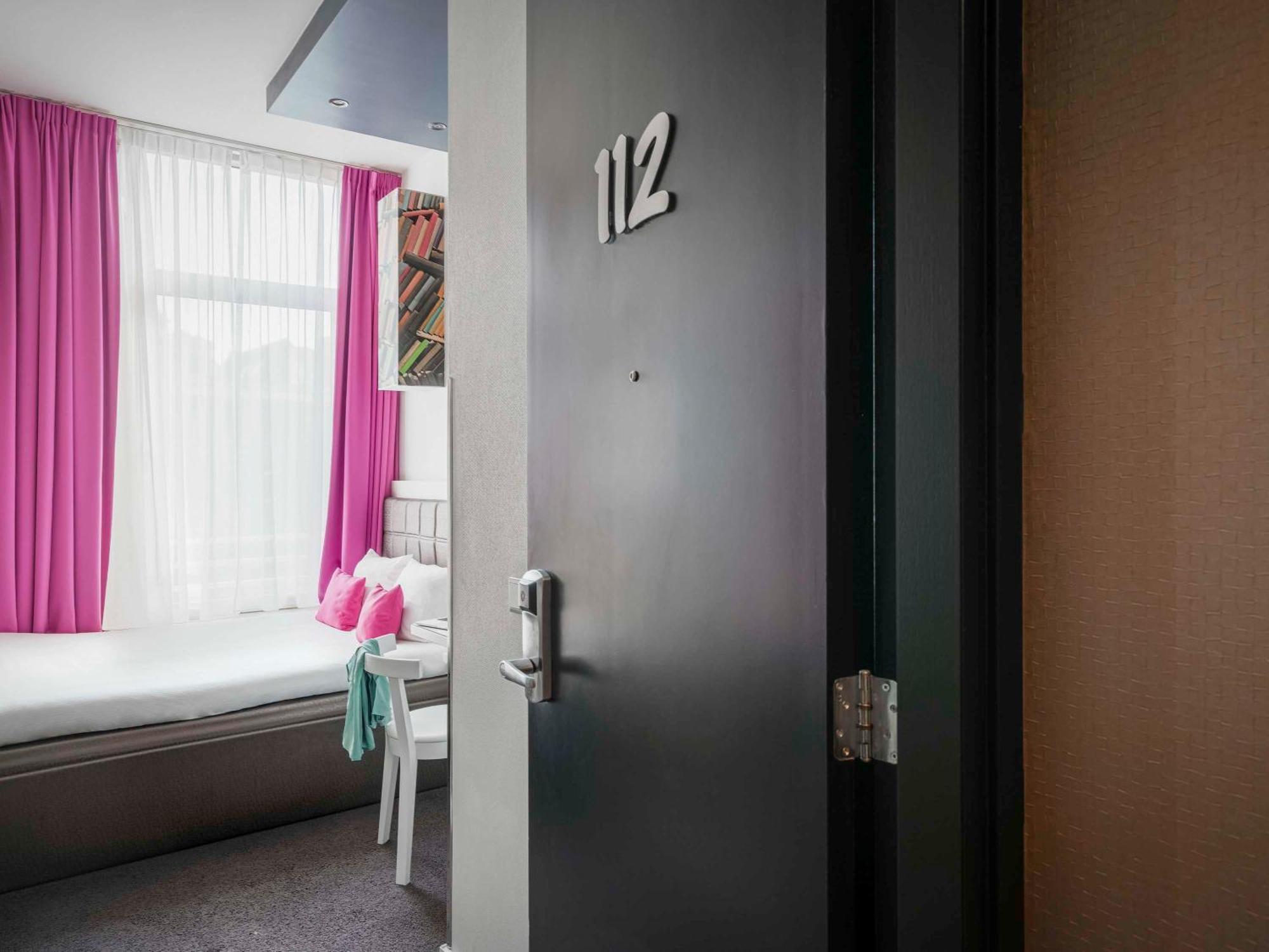 Ibis Styles Amstel Hotel 3*