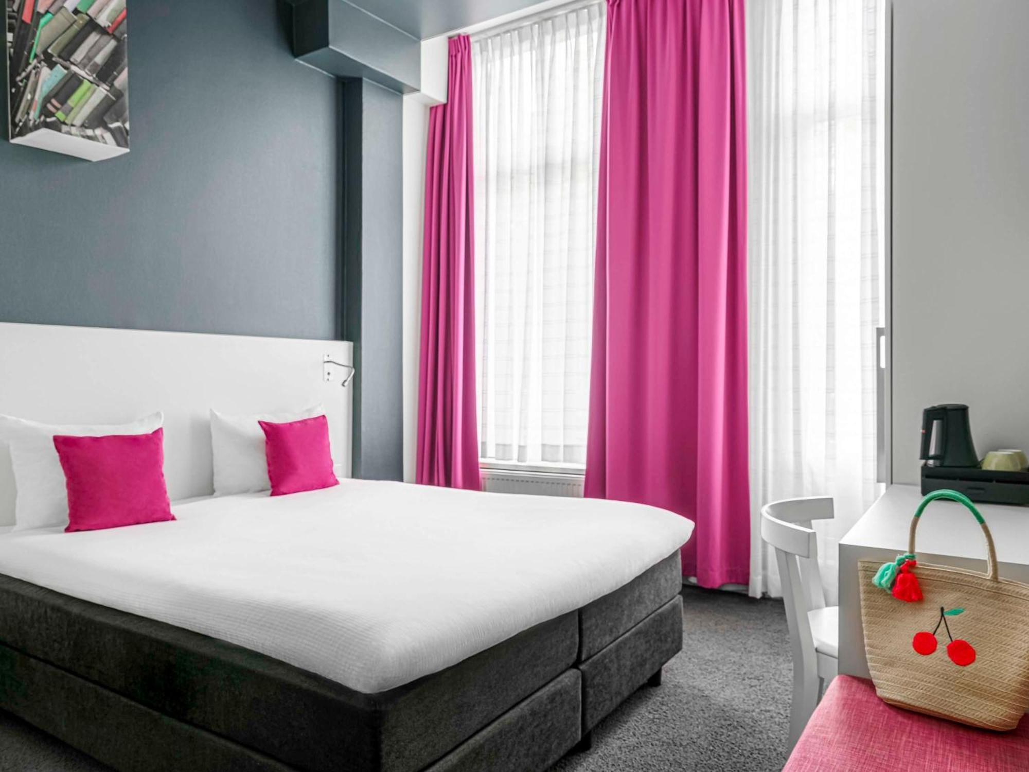 Ibis Styles Amstel Hotel 3*