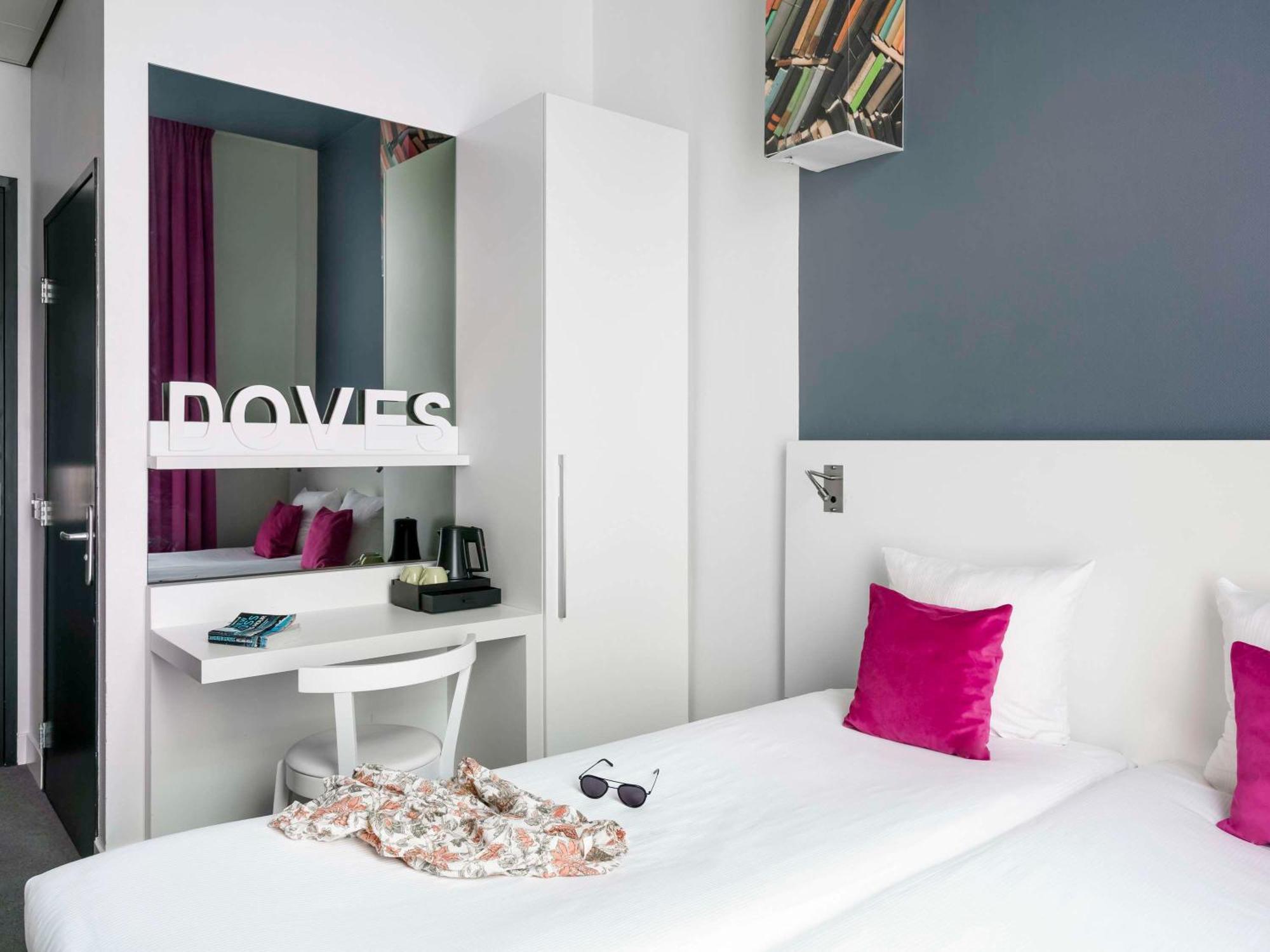 Ibis Styles Amstel Hotel 3*