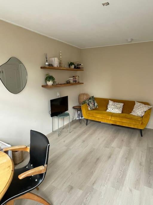 Appartement Charming And Cozy Apartment! Amsterdam