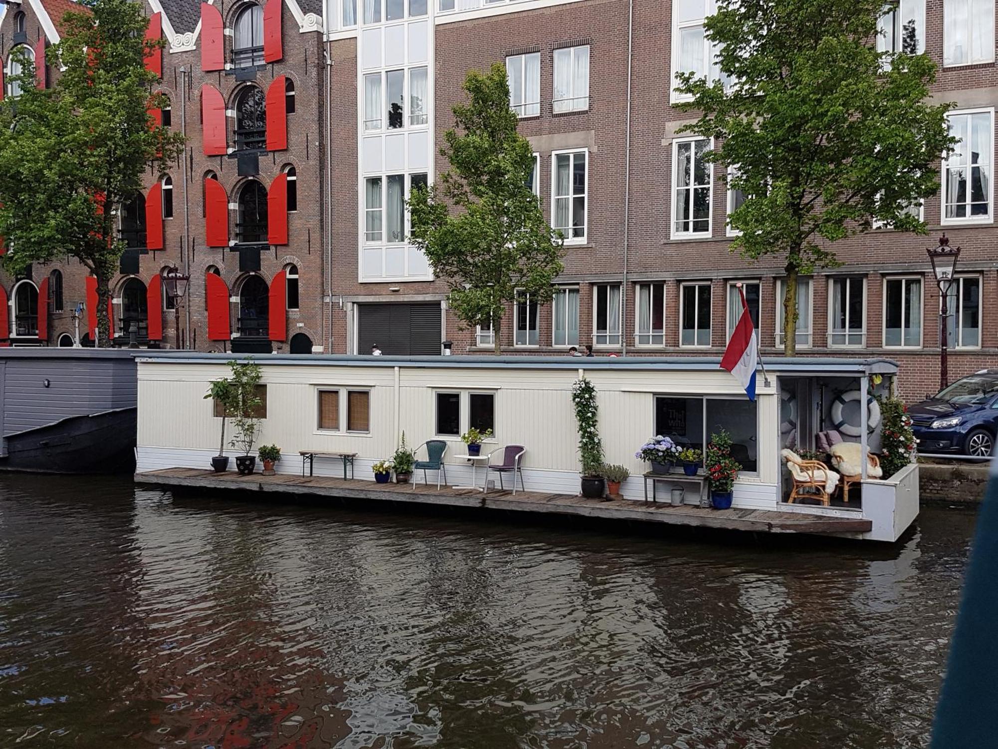 Hotel en barco Pantheos Houseboat *