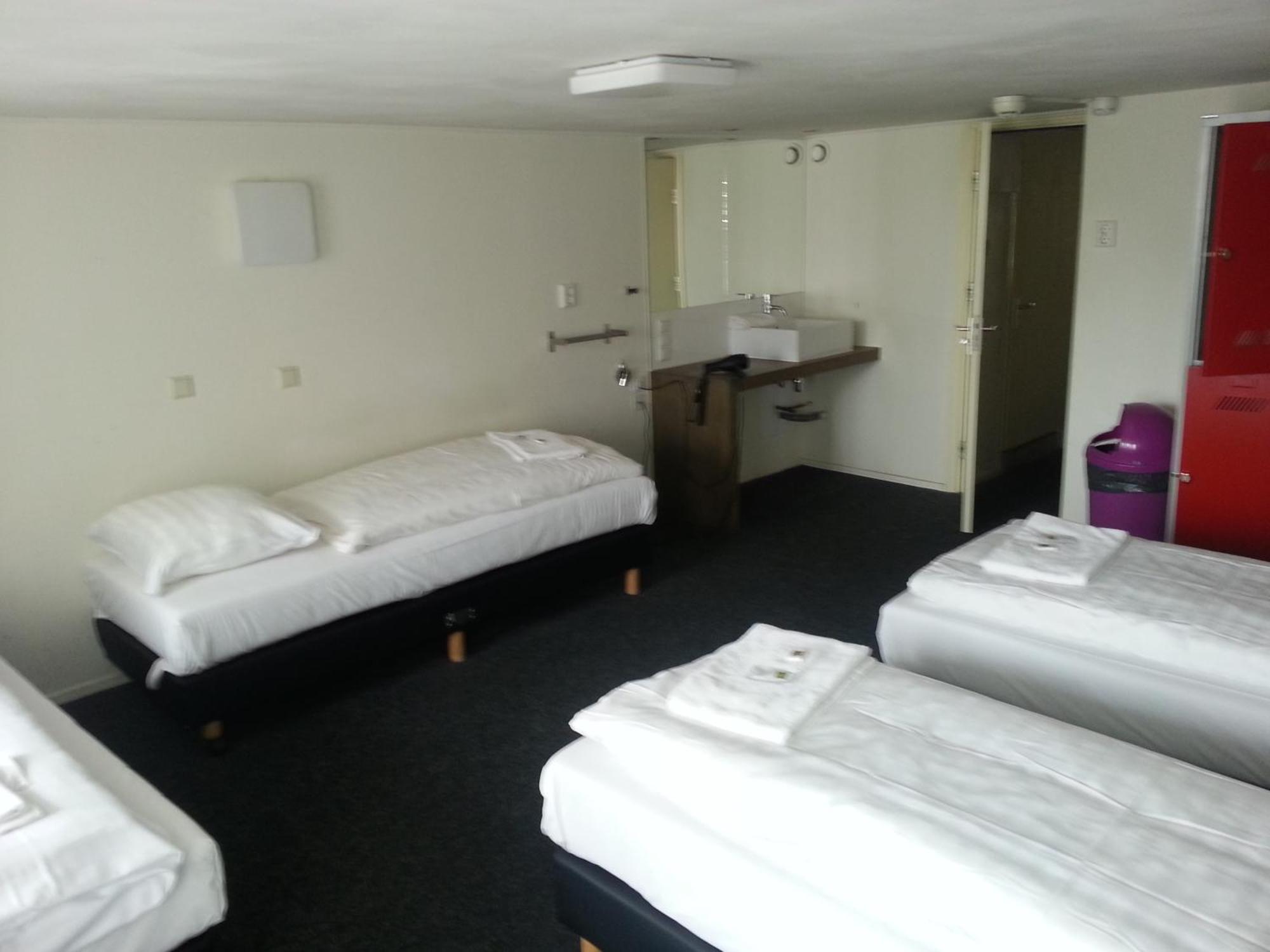 St Christopher'S Inn Amsterdam - The Winston Hostel *