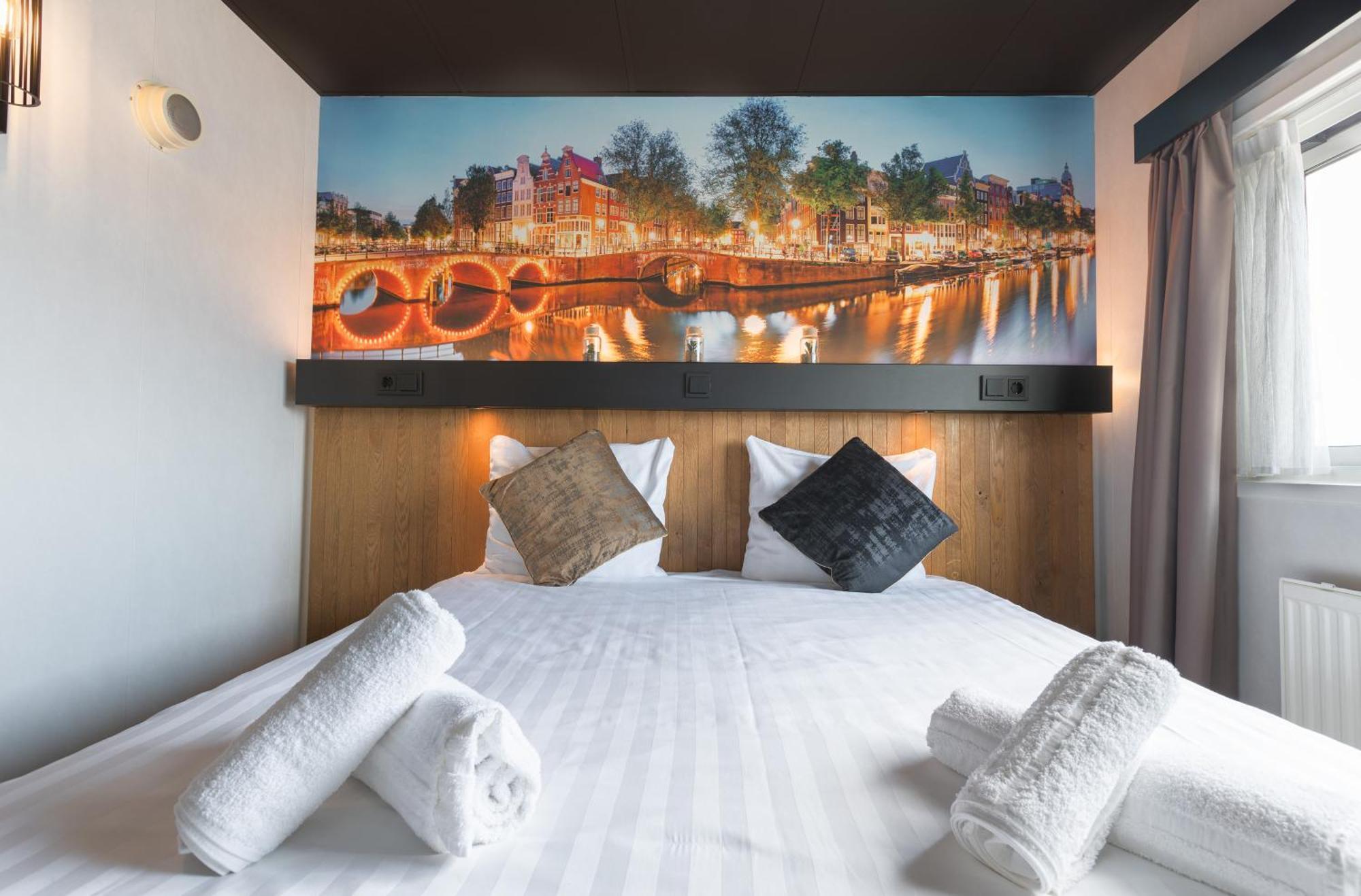Hotel Botel Amsterdam