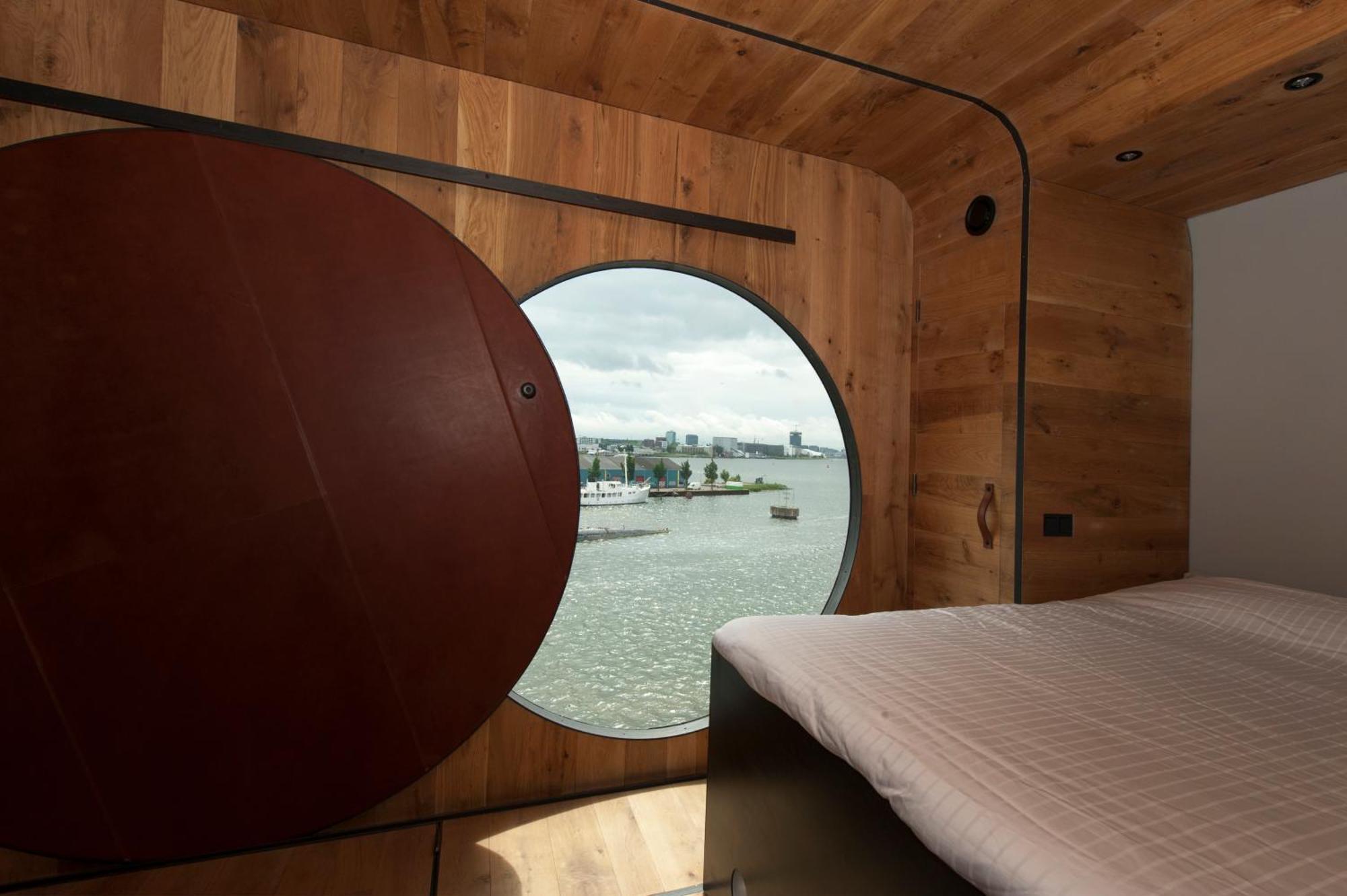 Botel Hotel