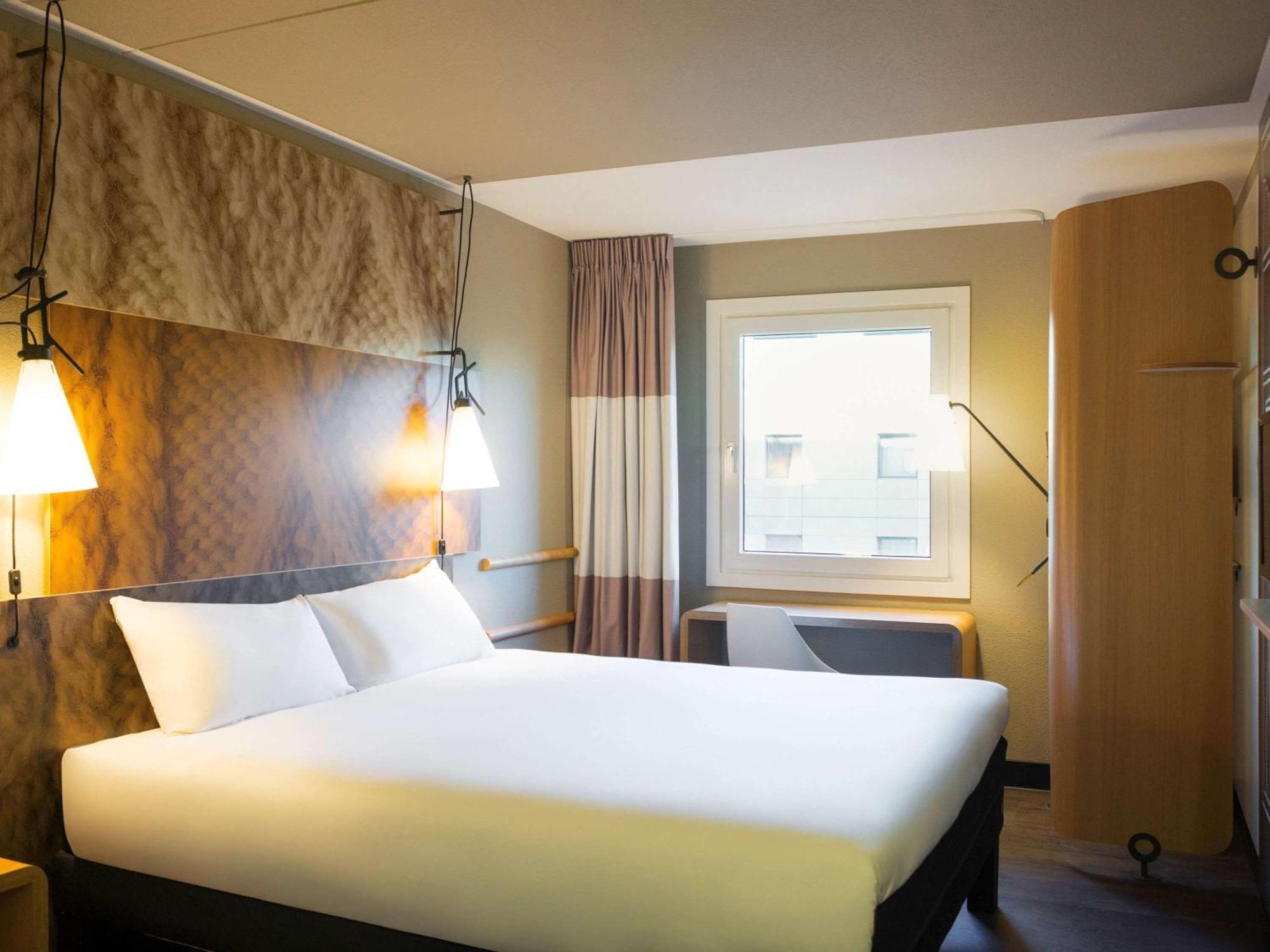 Hotel Ibis Centre Stopera
