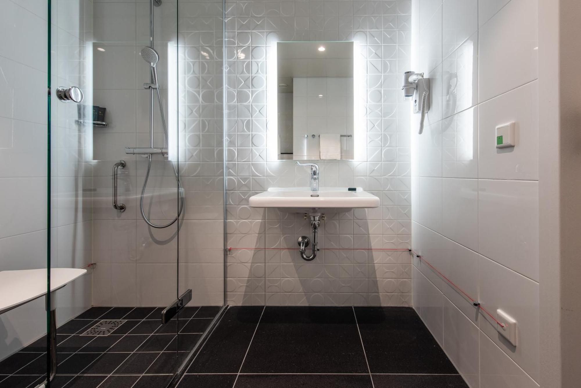 Numa Docklands 4* Amsterdam
