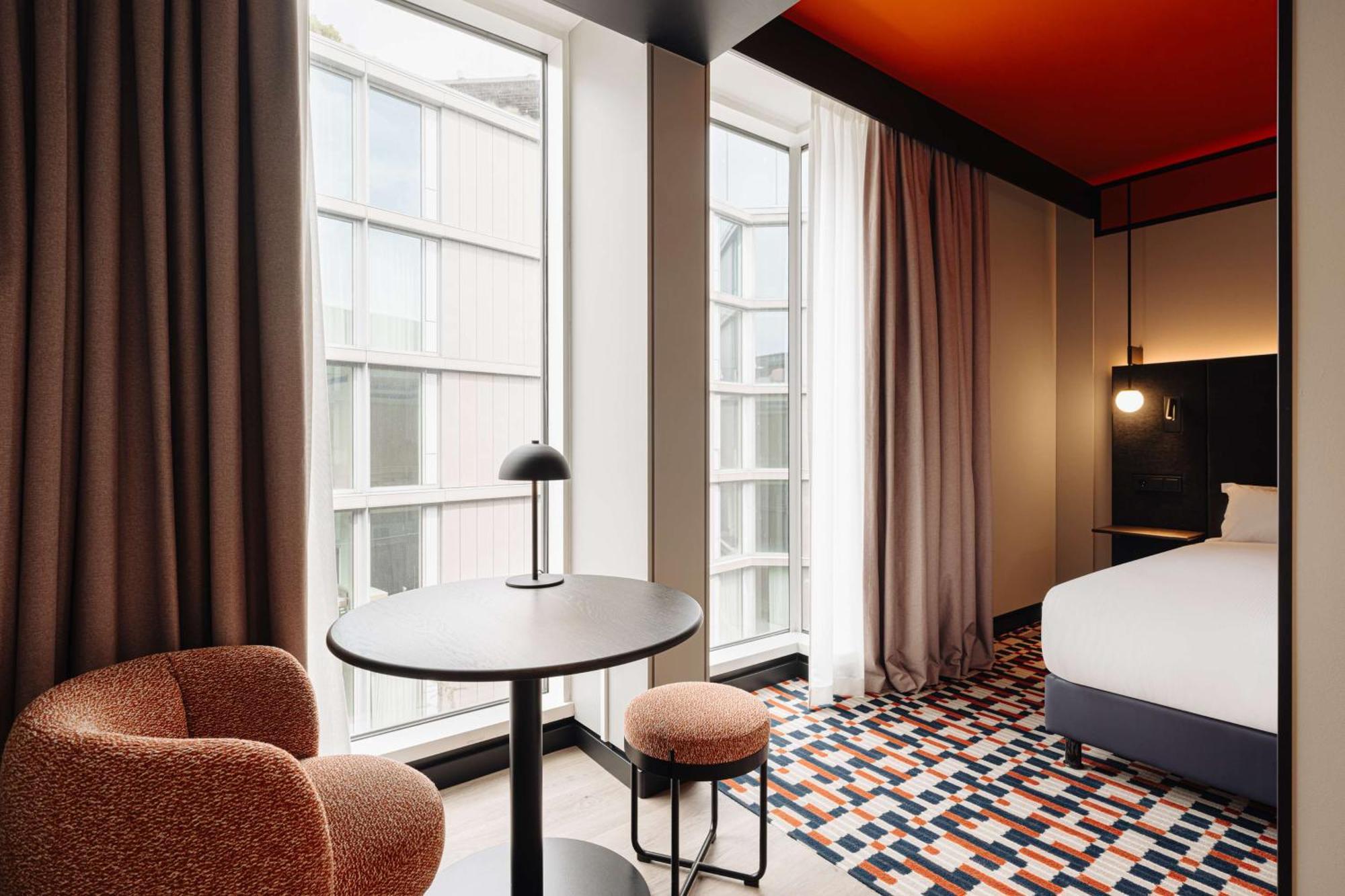 Doubletree By Hilton Station Hotel Amsterdam