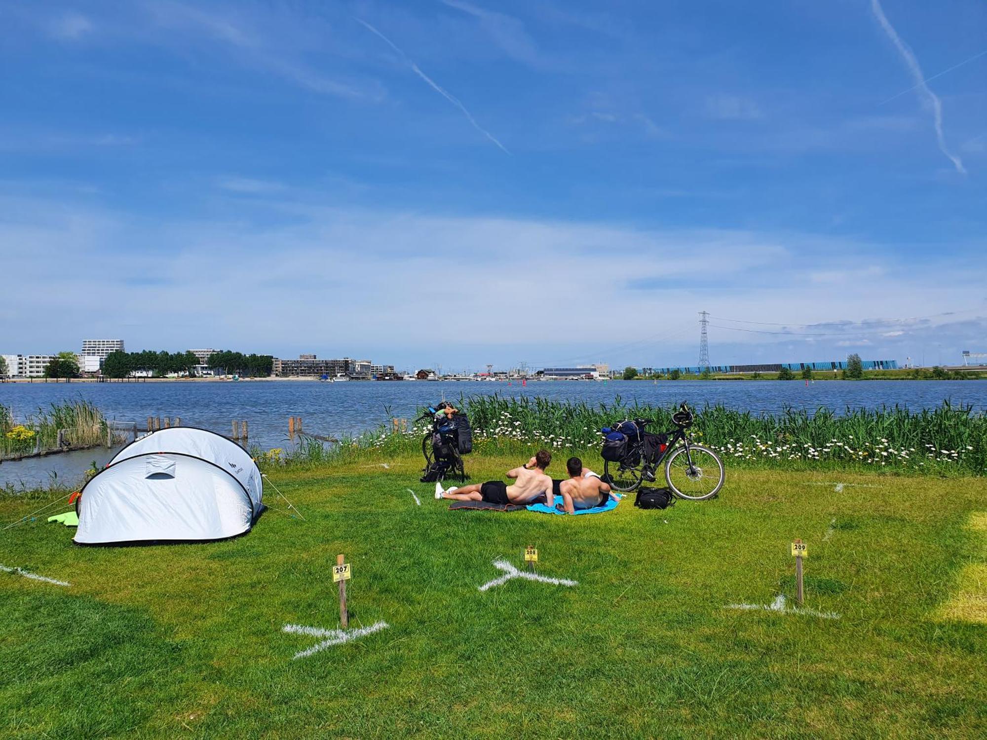 Zeeburg 3*