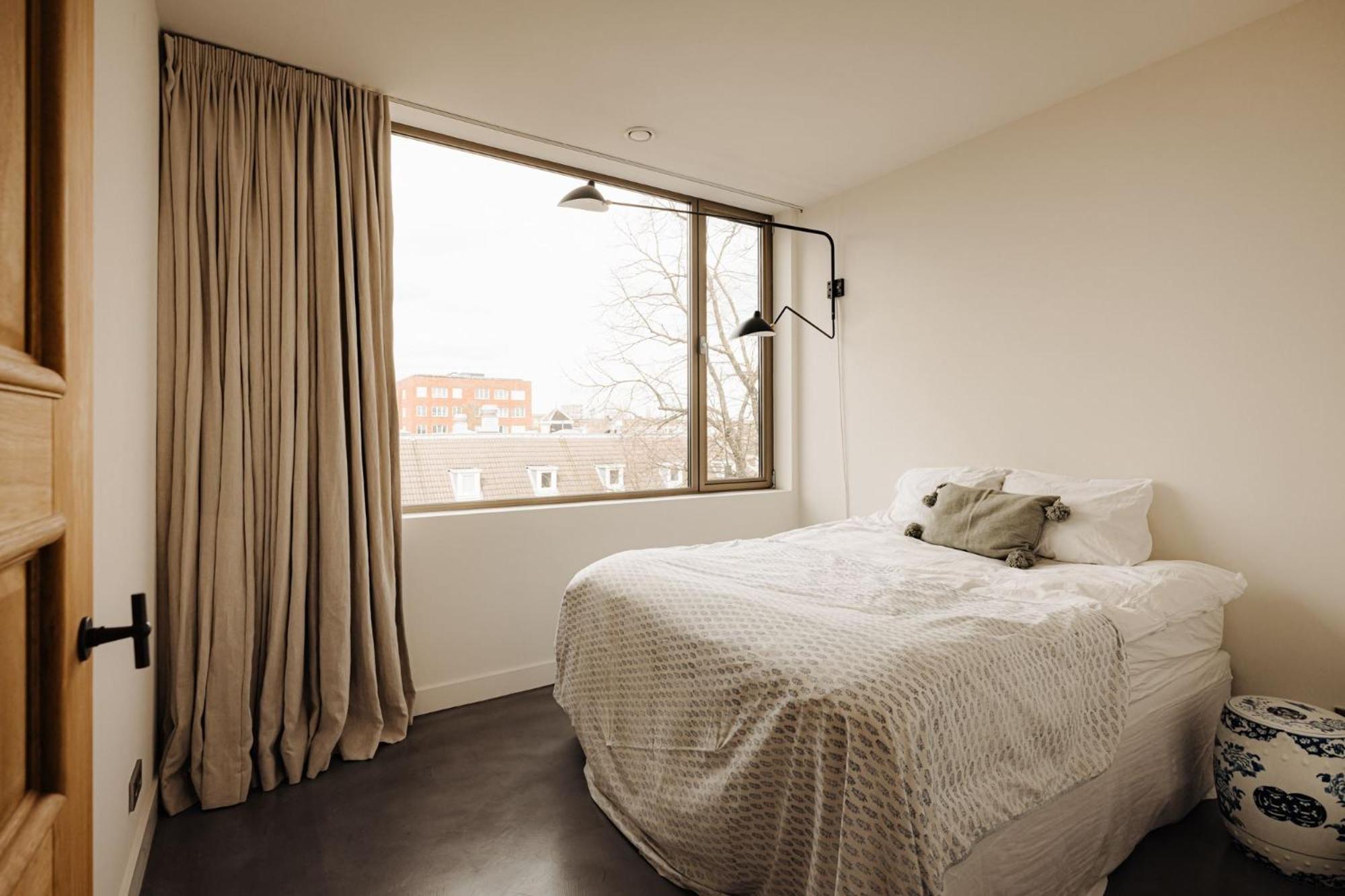 The Mannequin Residence- What'app - #0049-1551-0648-086 For Bookings!